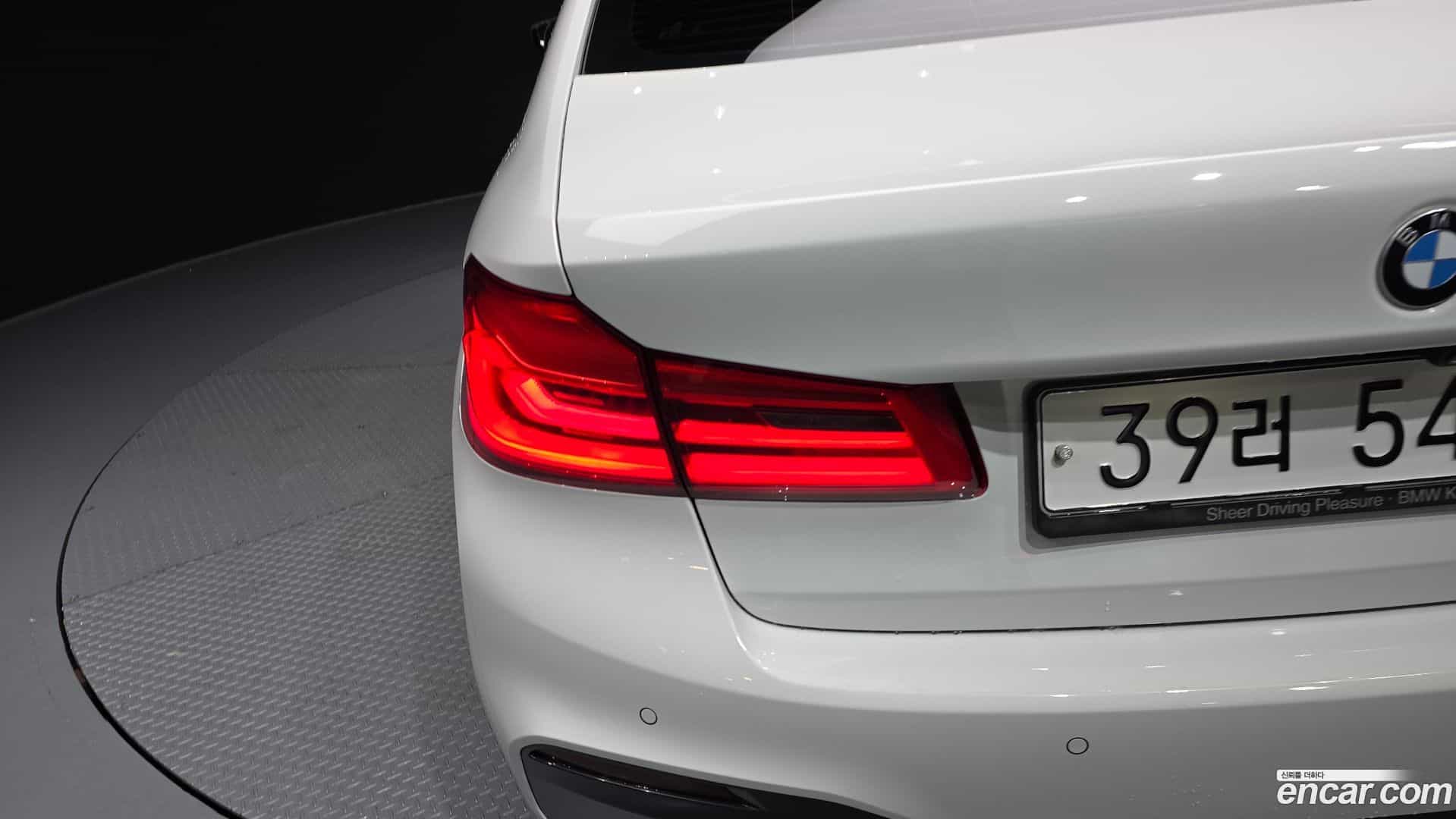 5-Series BMW 2018.0-OUTER-033