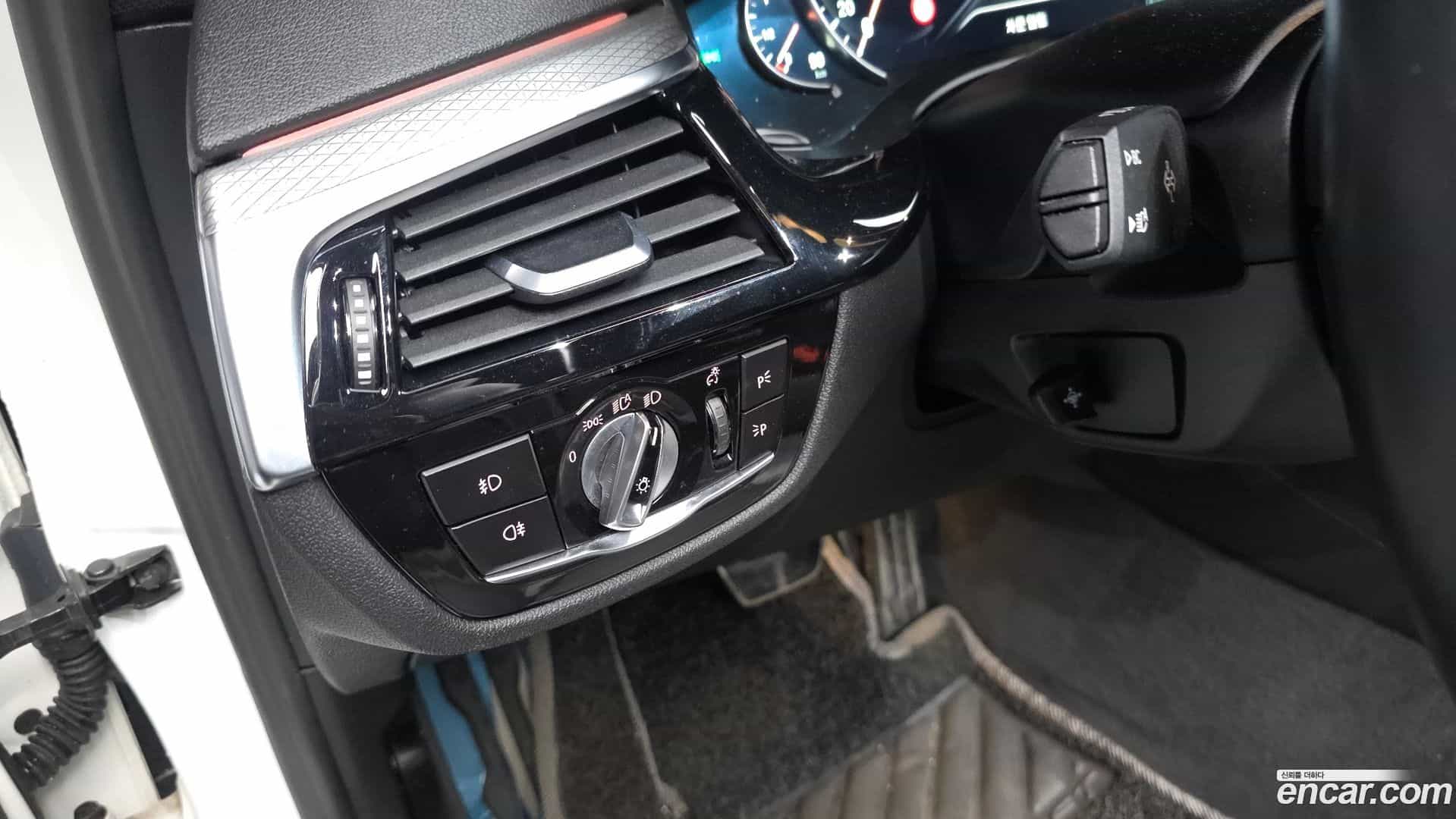 5-Series BMW 2018.0-OPTION-040