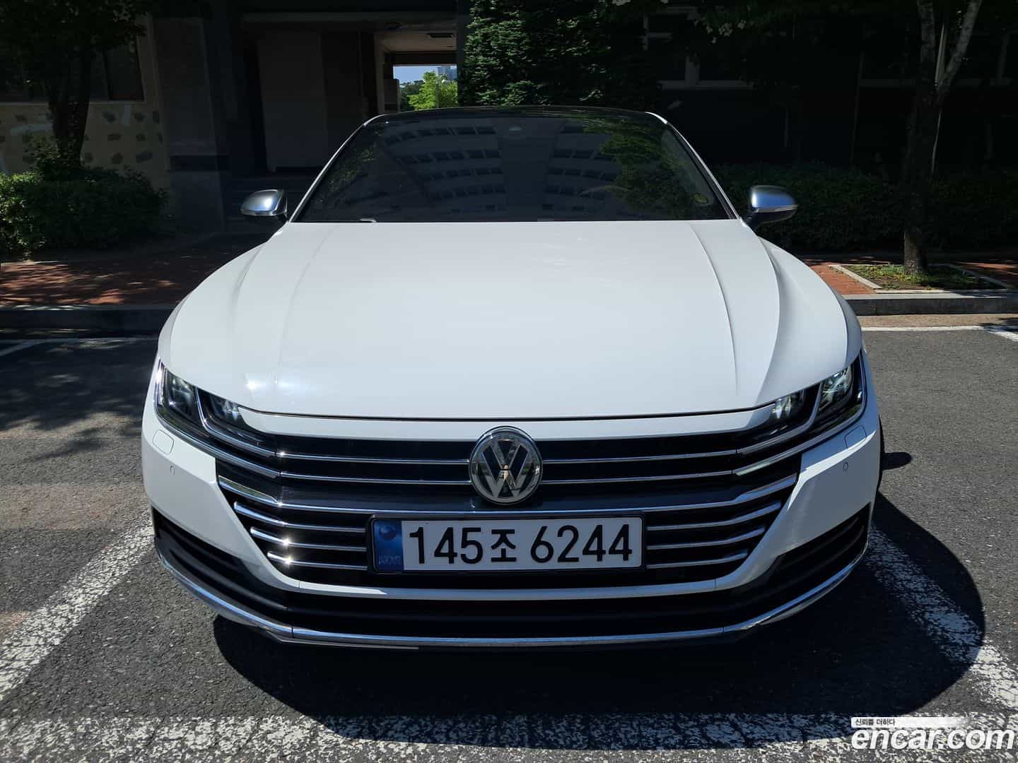 Arteon Volkswagen 2019.4-OUTER-002
