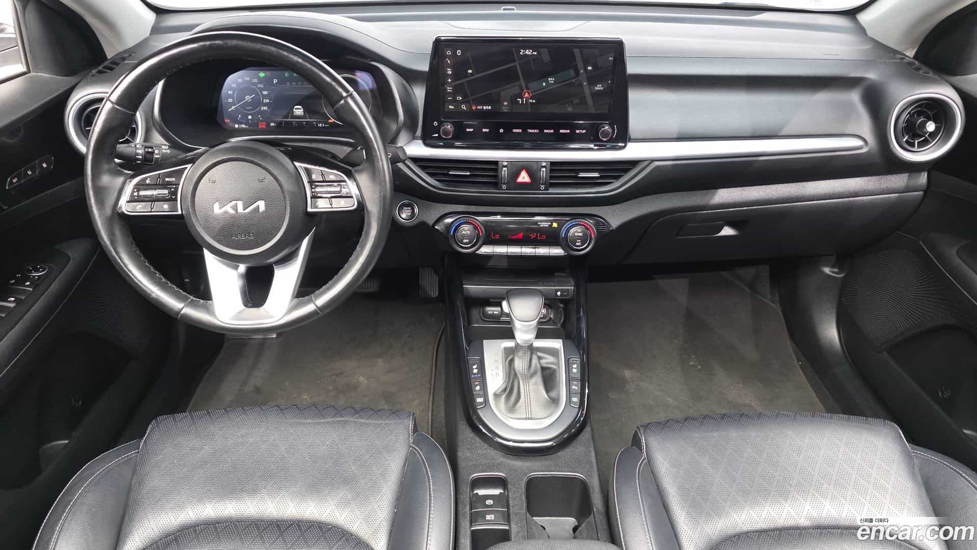 K3 Kia 2022.1-INNER-007