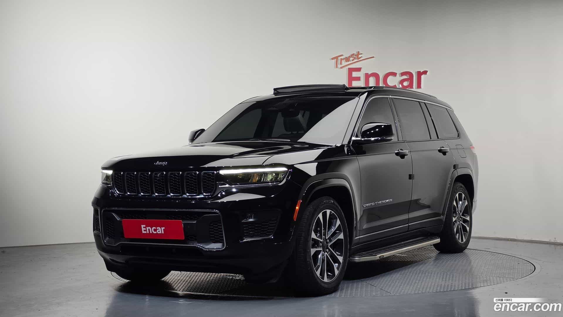 Cherokee Jeep 2022.10-OUTER-001