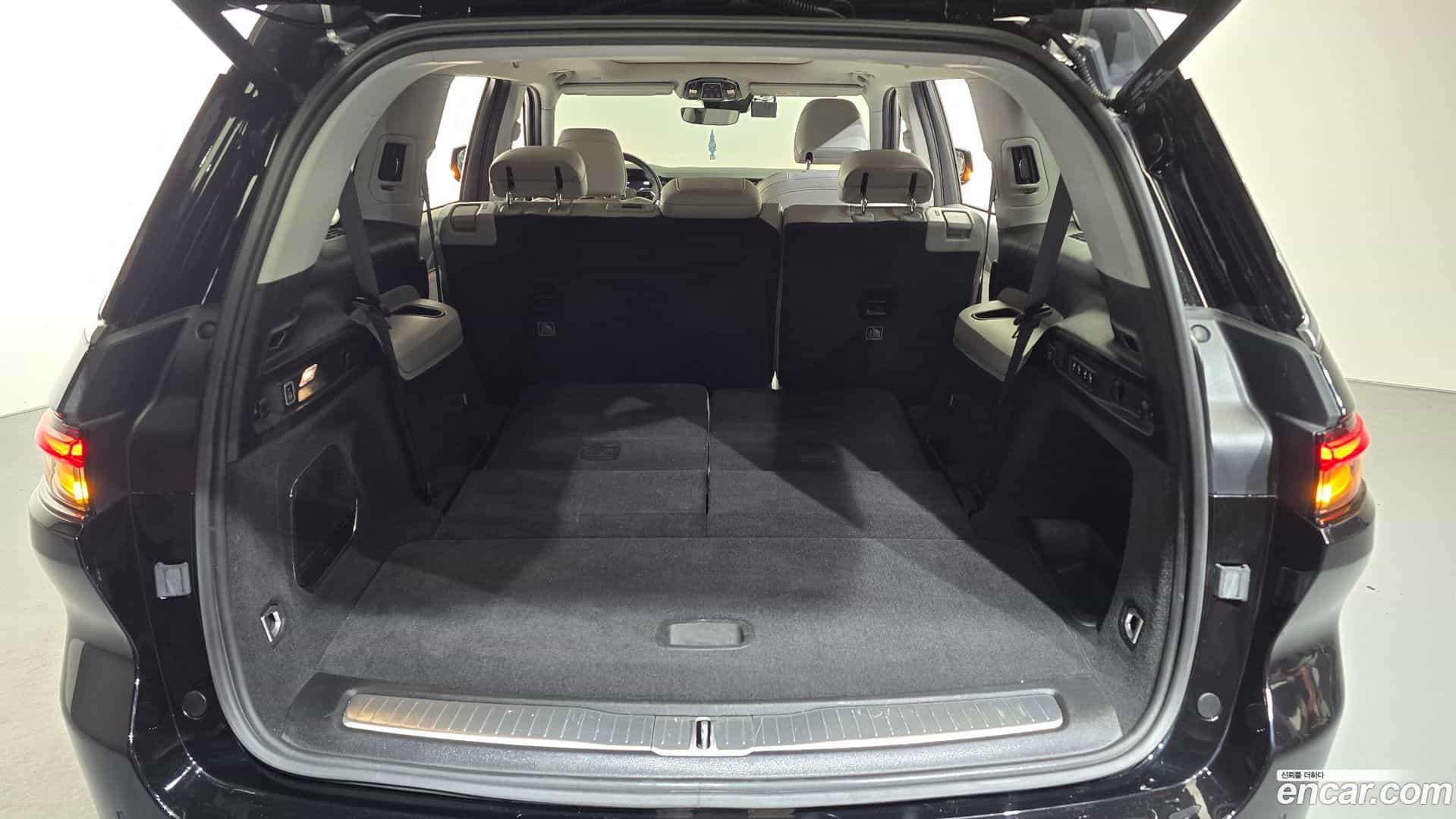 Cherokee Jeep 2022.10-OPTION-024