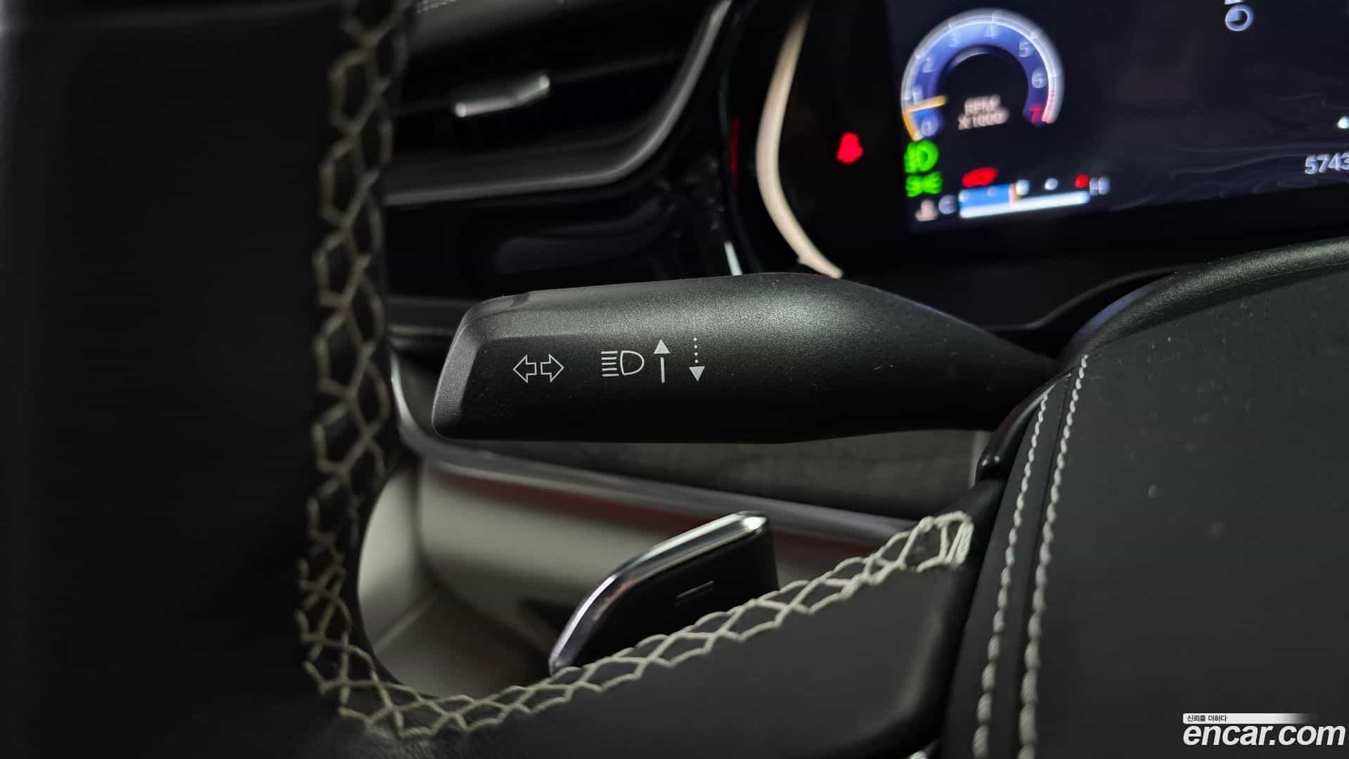 Cherokee Jeep 2022.10-OPTION-048