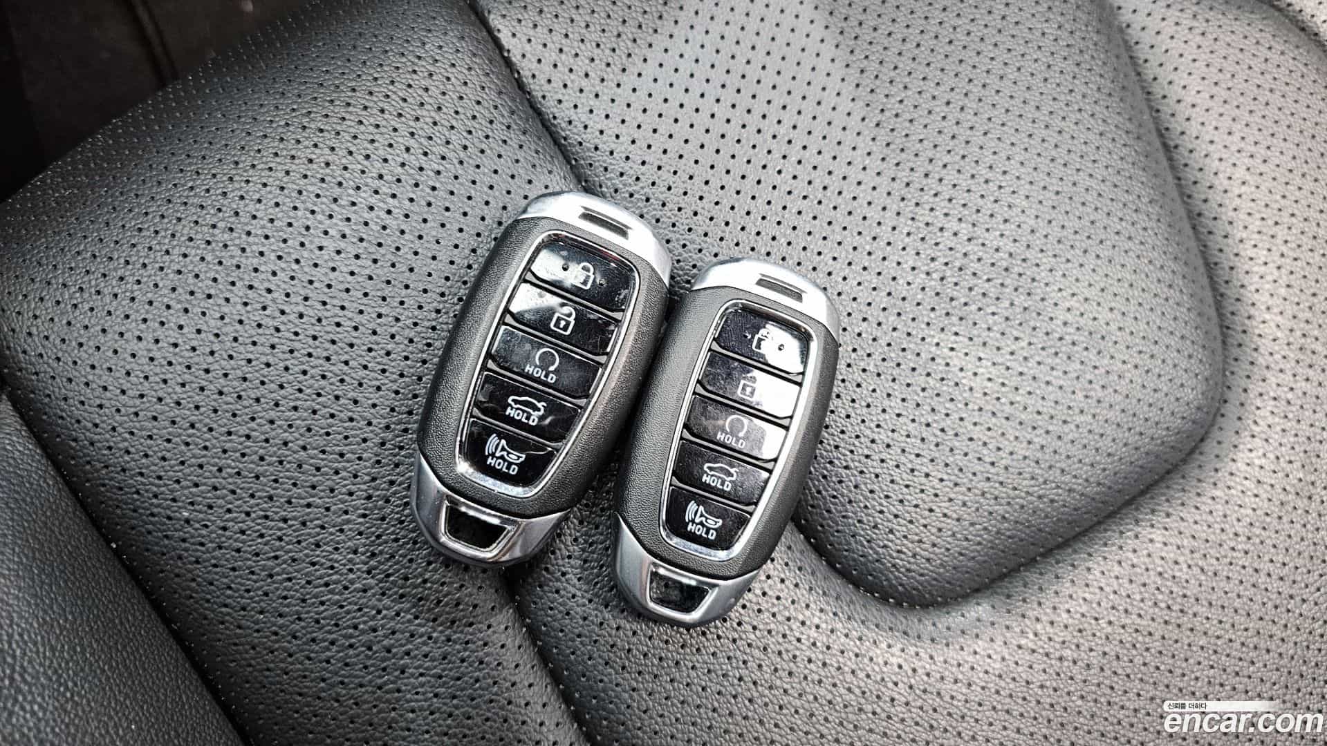AVANTE Hyundai 2022.1-OPTION-023
