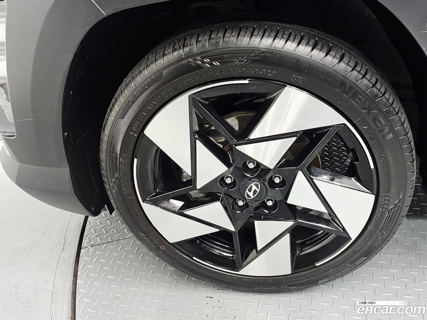 Kona Hyundai 2023.2-OUTER-005