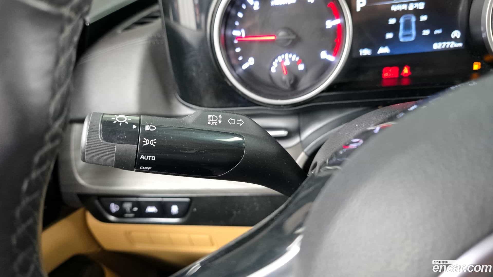 Canival Kia 2022.5-OPTION-041