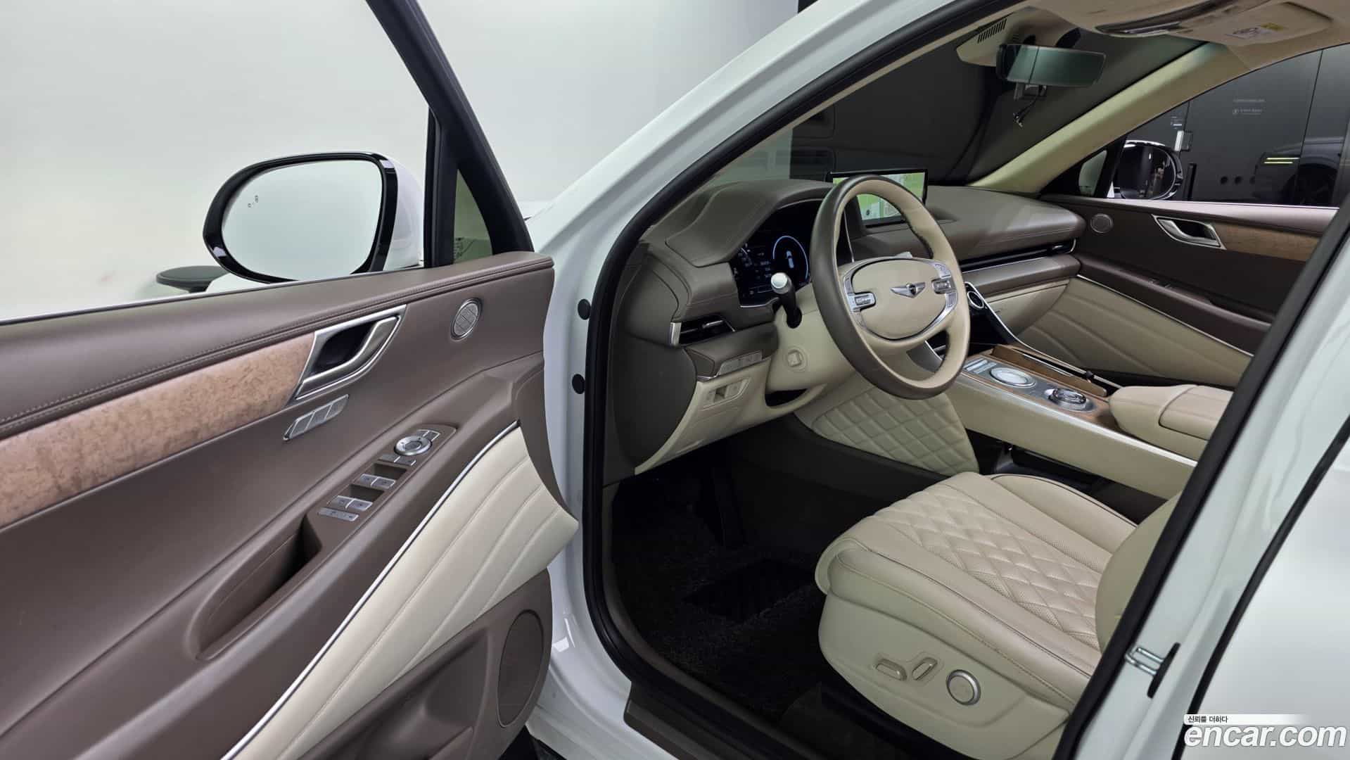 GV80 Genesis 2021.3-INNER-010