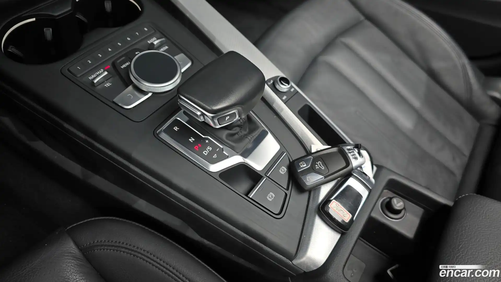 A4 Audi 2019.11-INNER-009