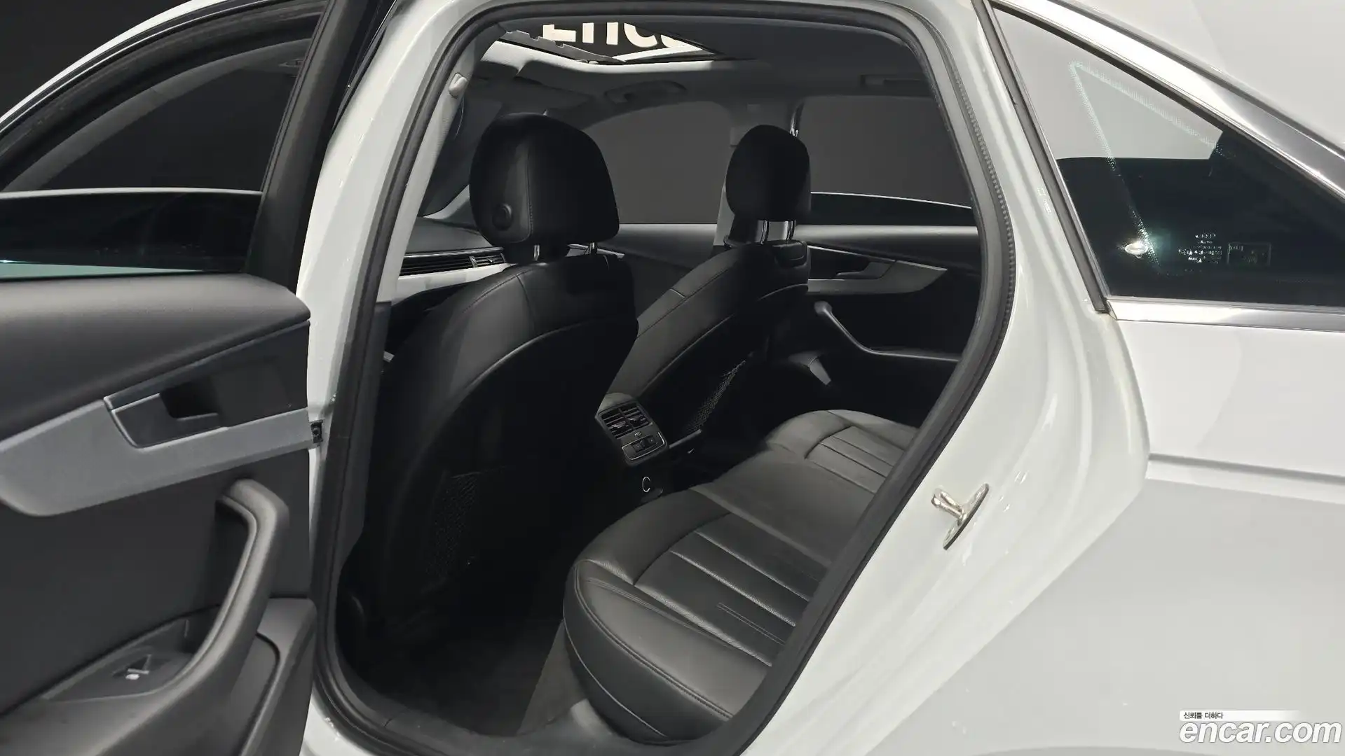 A4 Audi 2019.11-OPTION-015