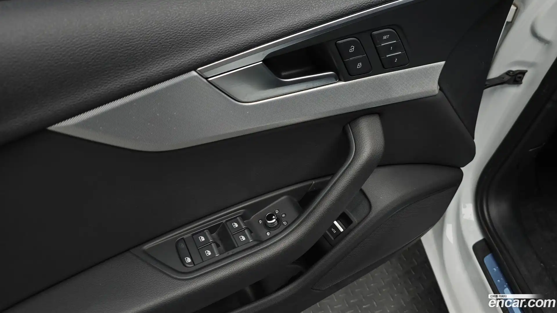 A4 Audi 2019.11-OPTION-019