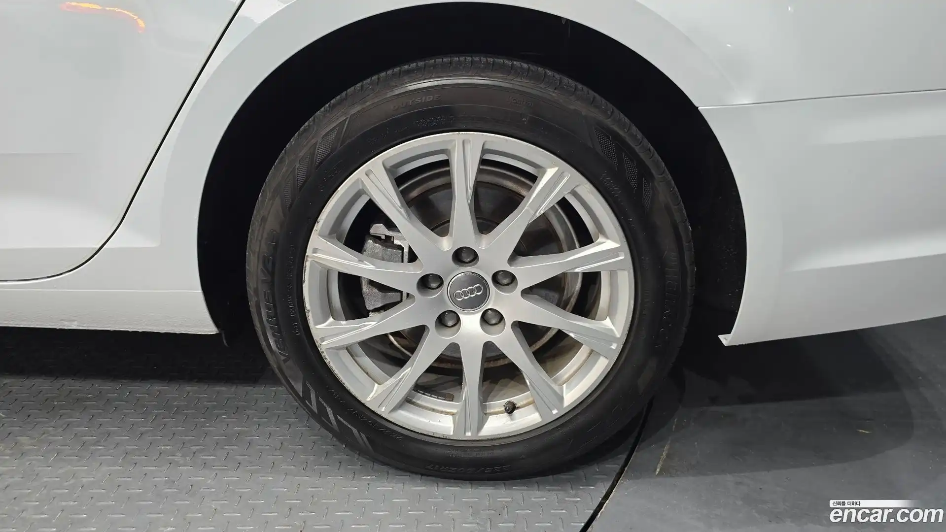 A4 Audi 2019.11-OUTER-031