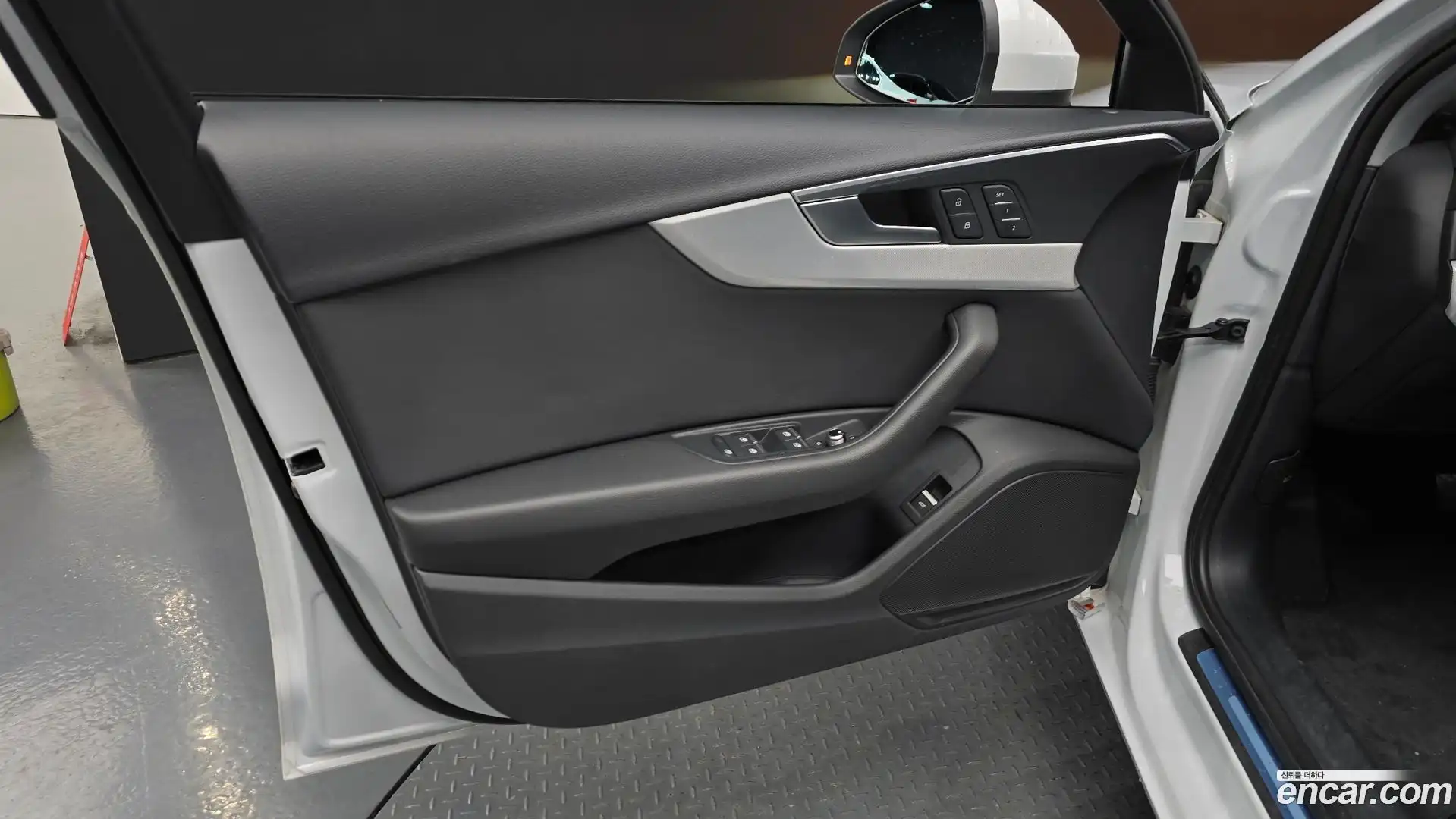 A4 Audi 2019.11-INNER-034