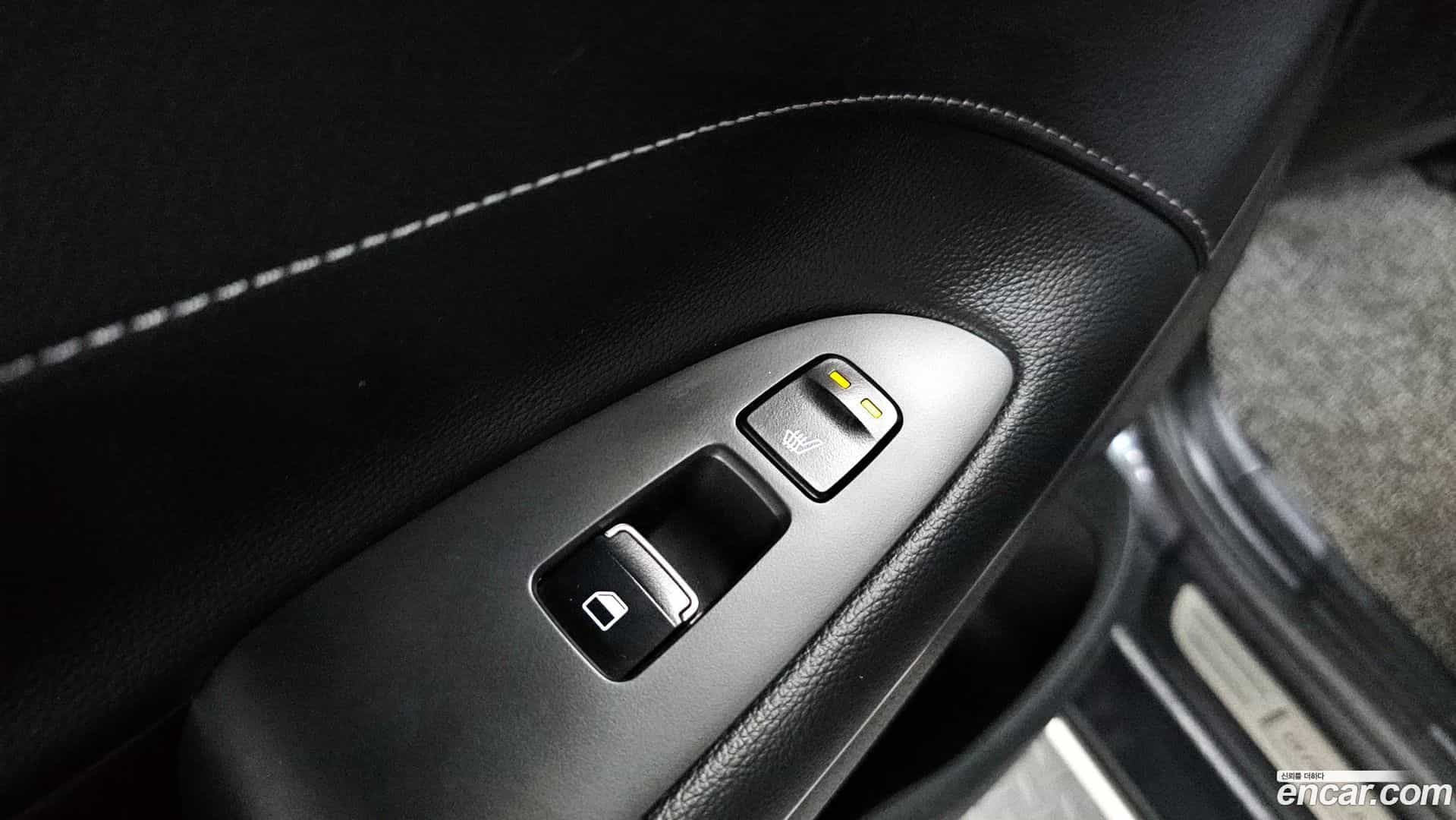 Grandeur Hyundai 2018.6-OPTION-019