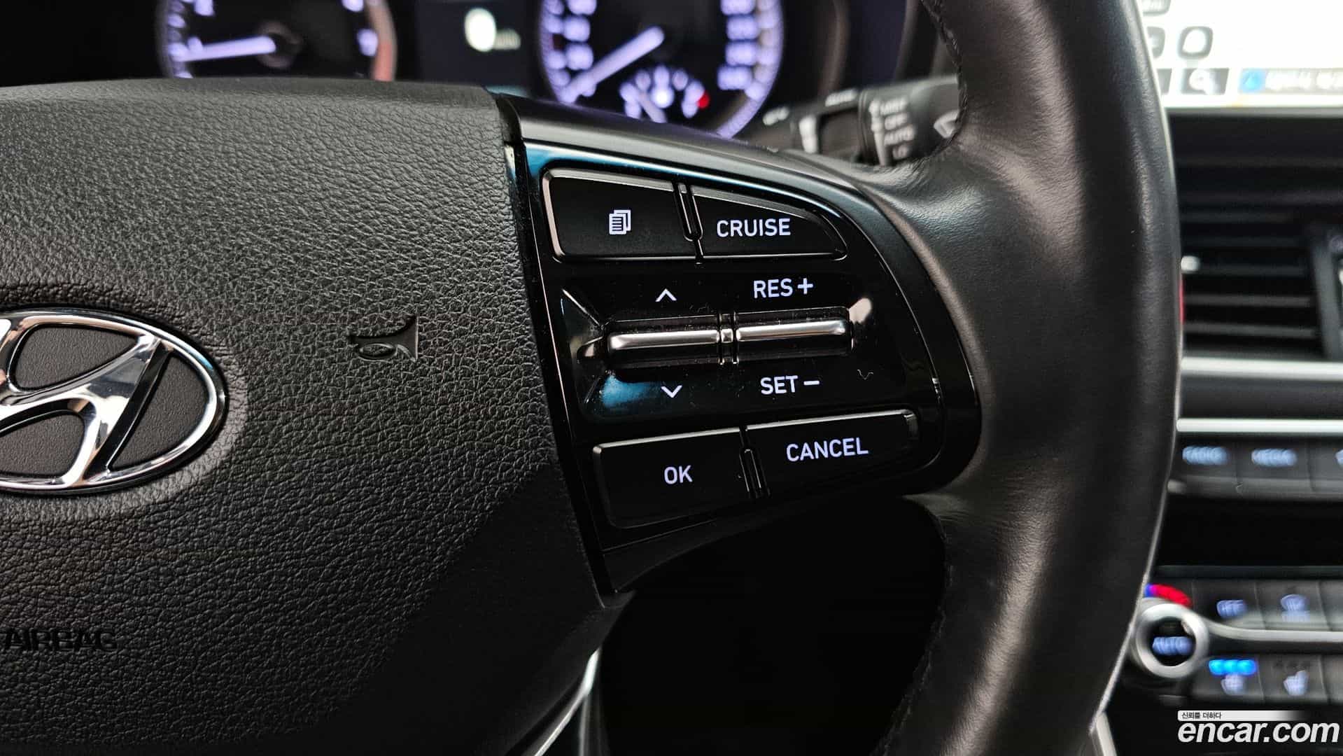Grandeur Hyundai 2018.6-OPTION-020