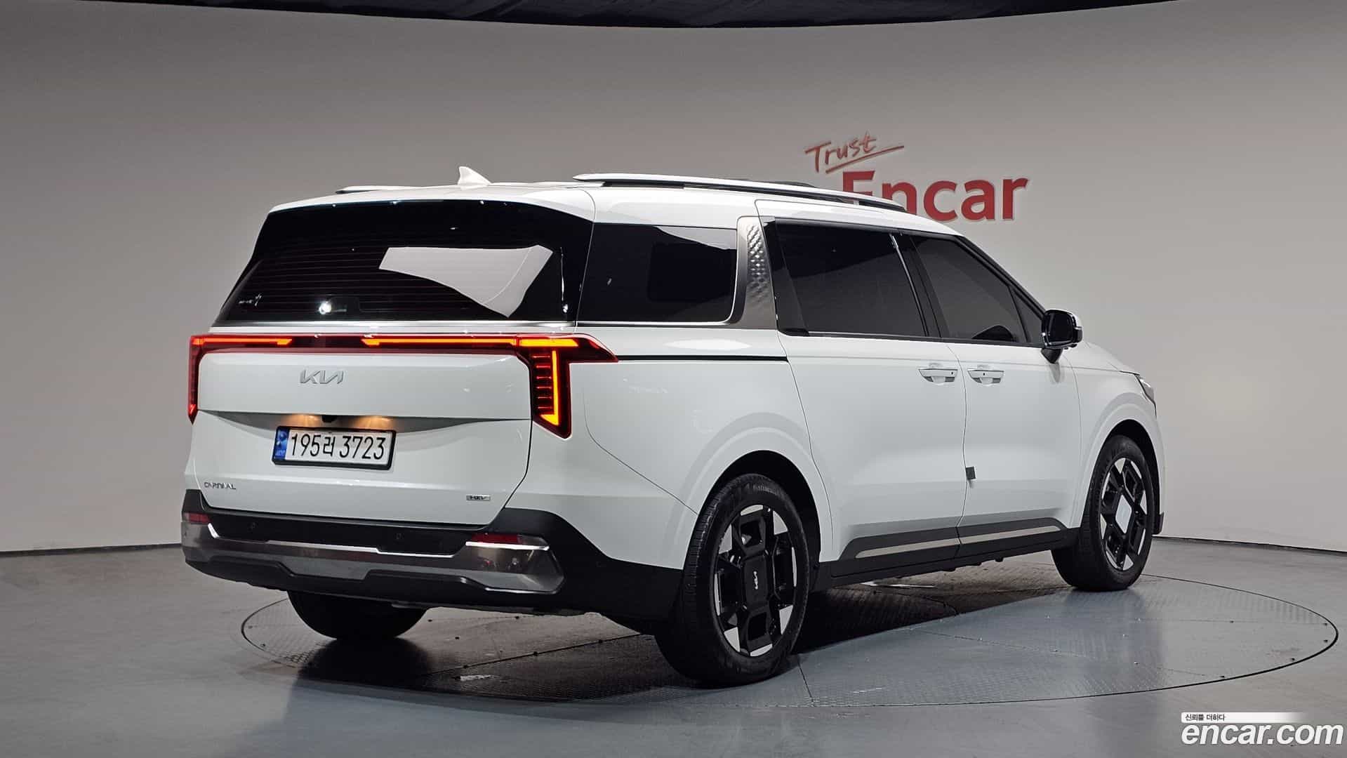 Canival Kia 2024.3-OUTER-002