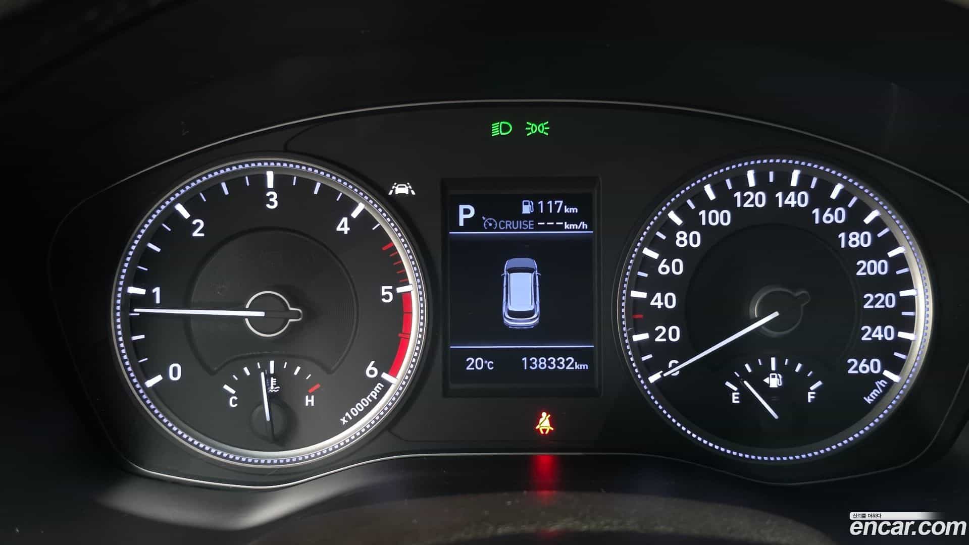 Santafe Hyundai 2019.2-INNER-008