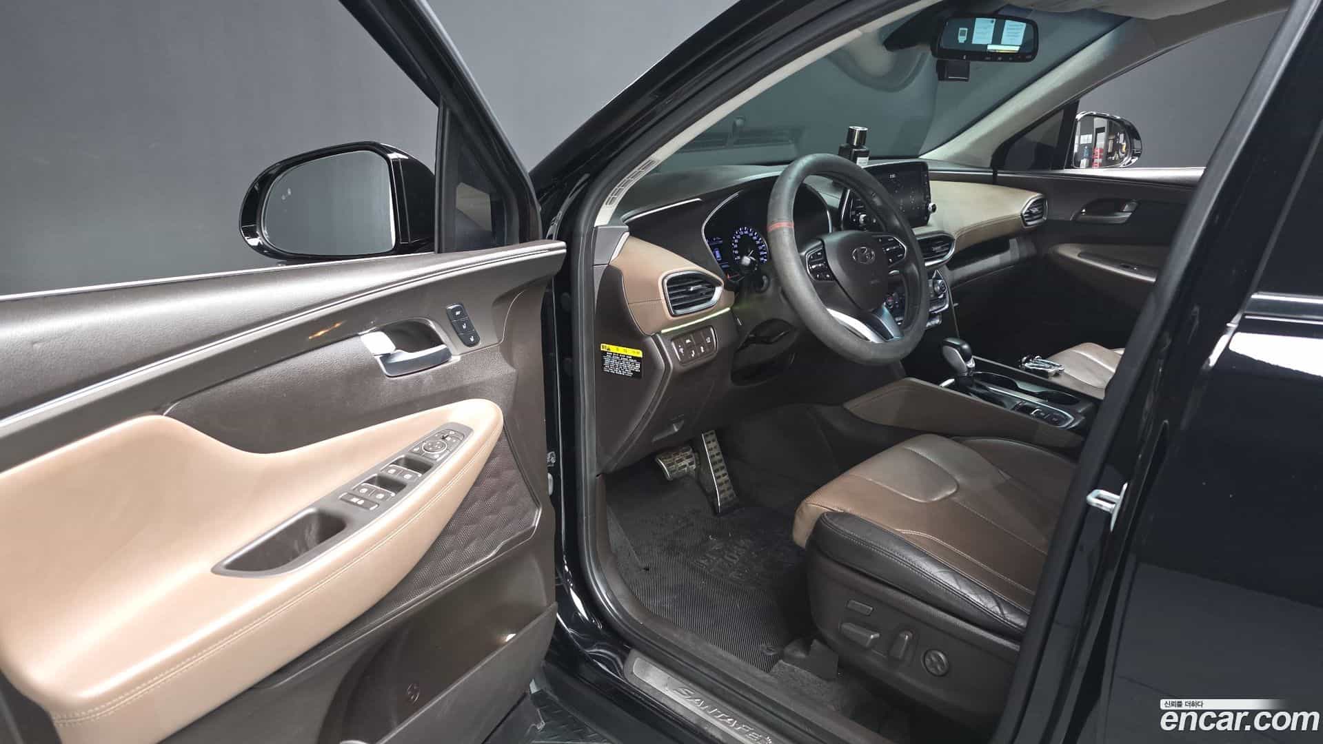 Santafe Hyundai 2019.2-INNER-010
