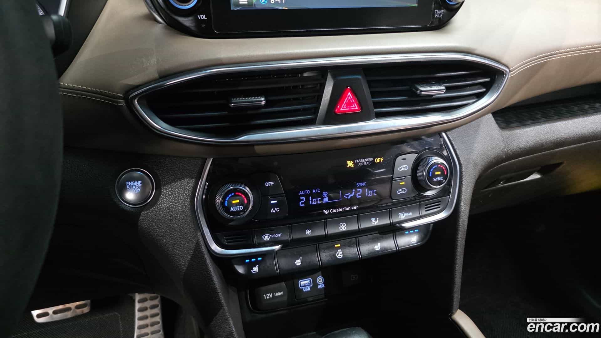 Santafe Hyundai 2019.2-OPTION-021