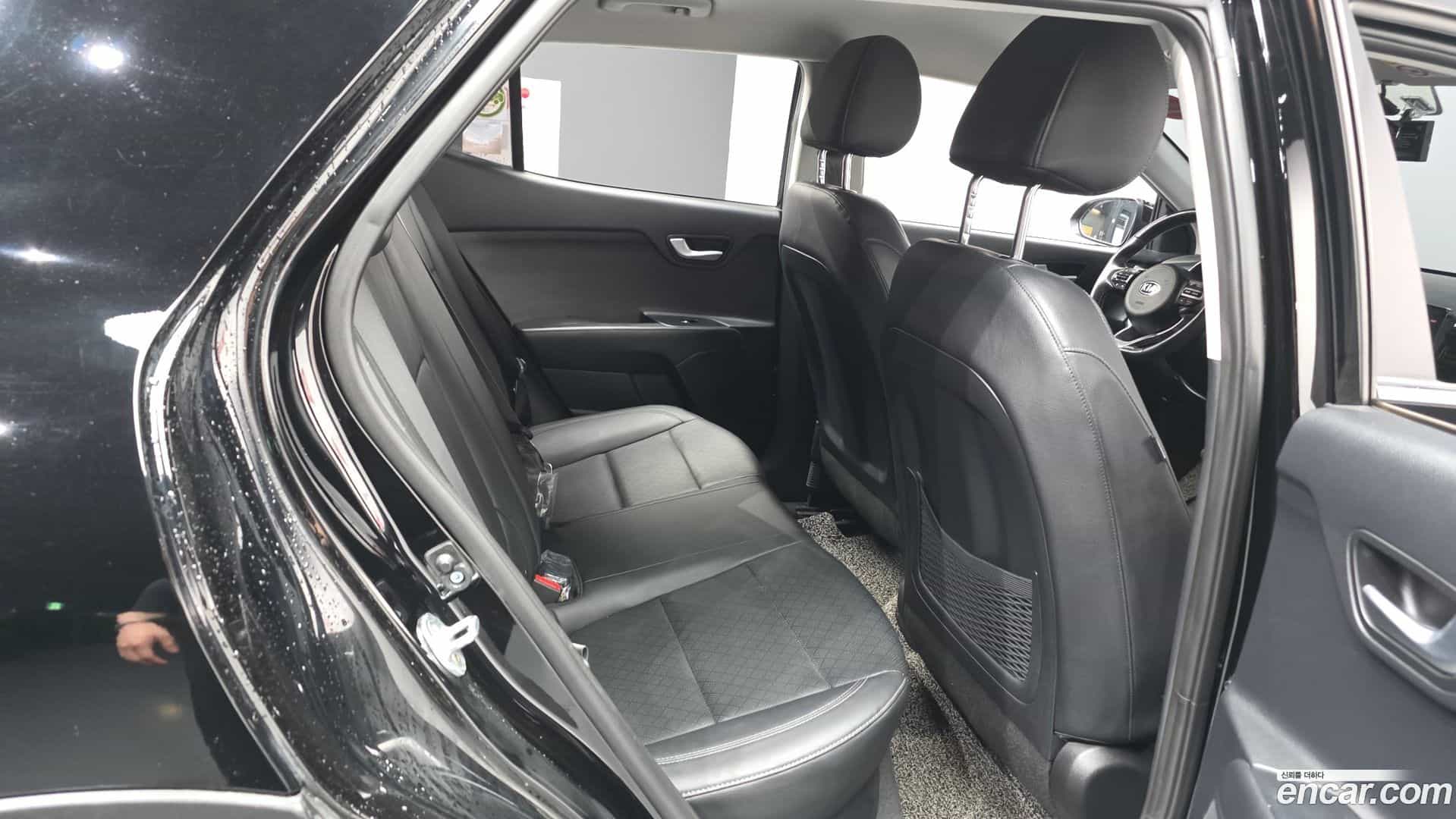 Stonic Kia 2020.5-OPTION-016