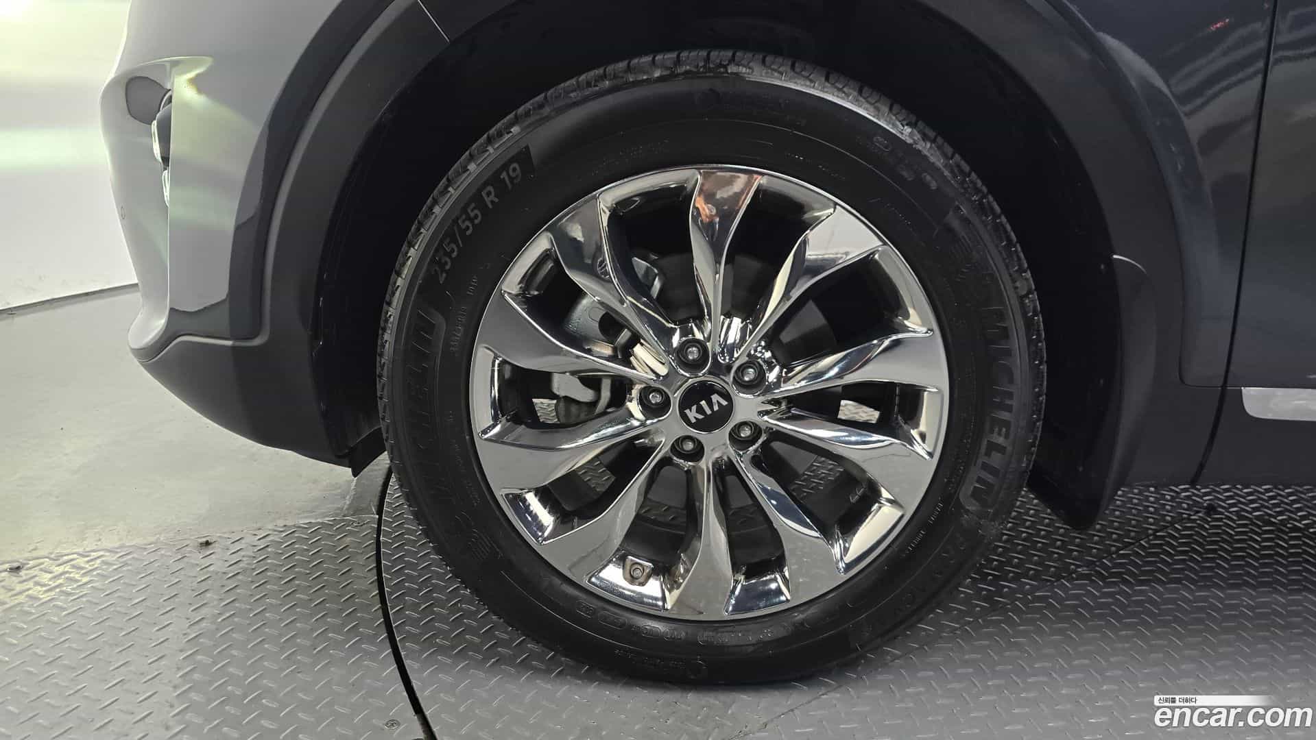 Sorento Kia 2019.0-OUTER-005