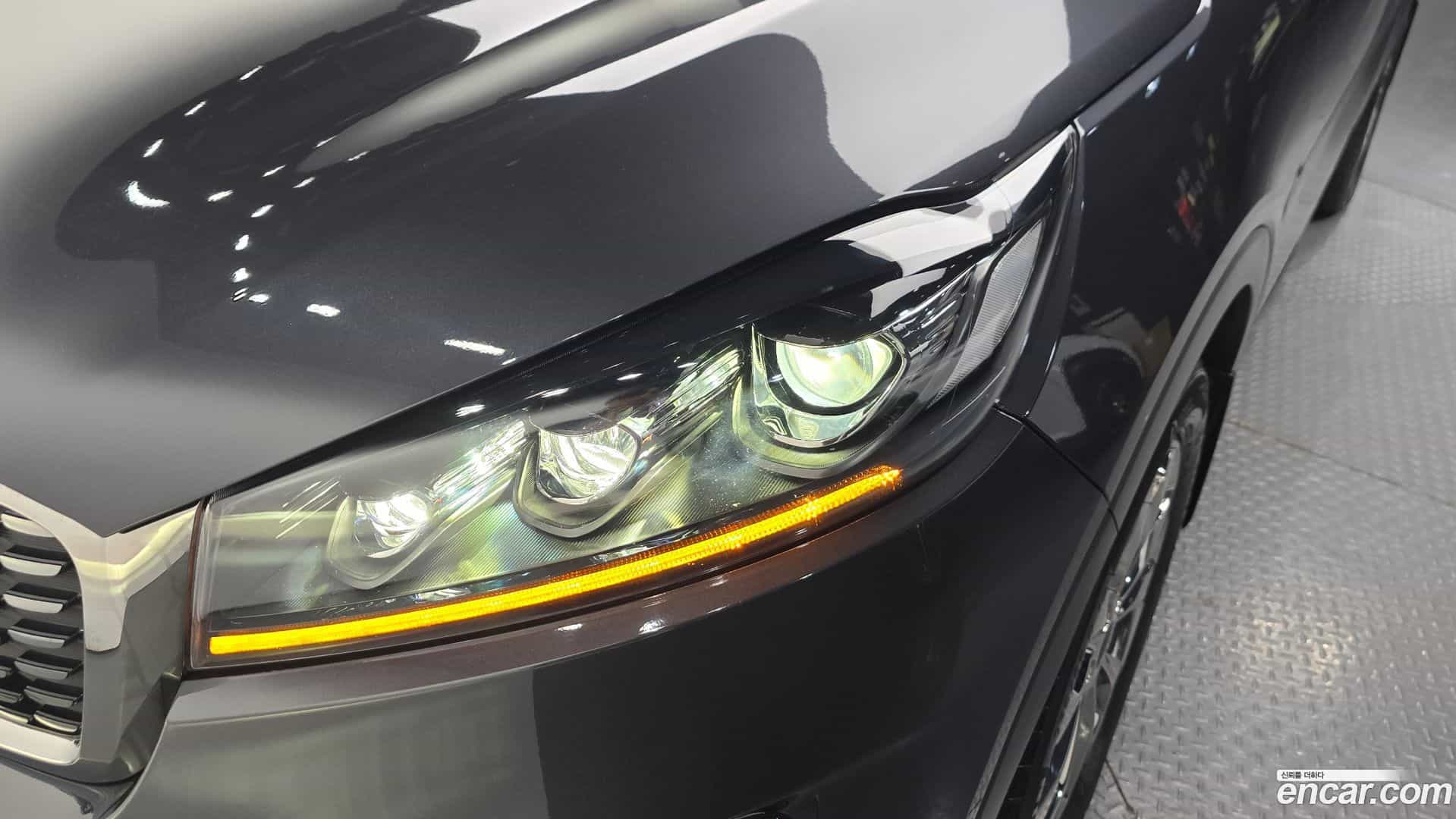 Sorento Kia 2019.0-OUTER-032