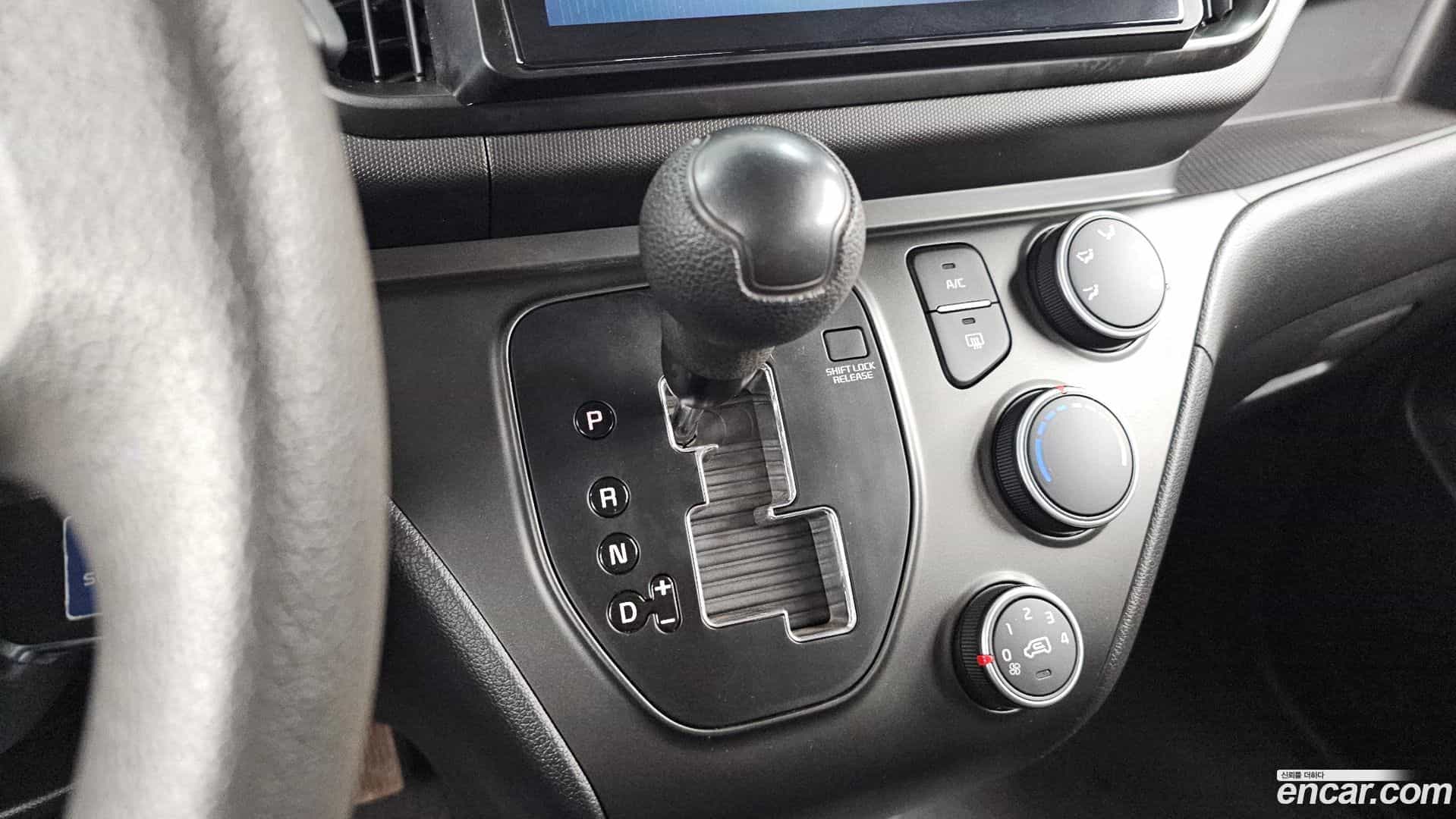 RAY Kia 2022.11-INNER-009