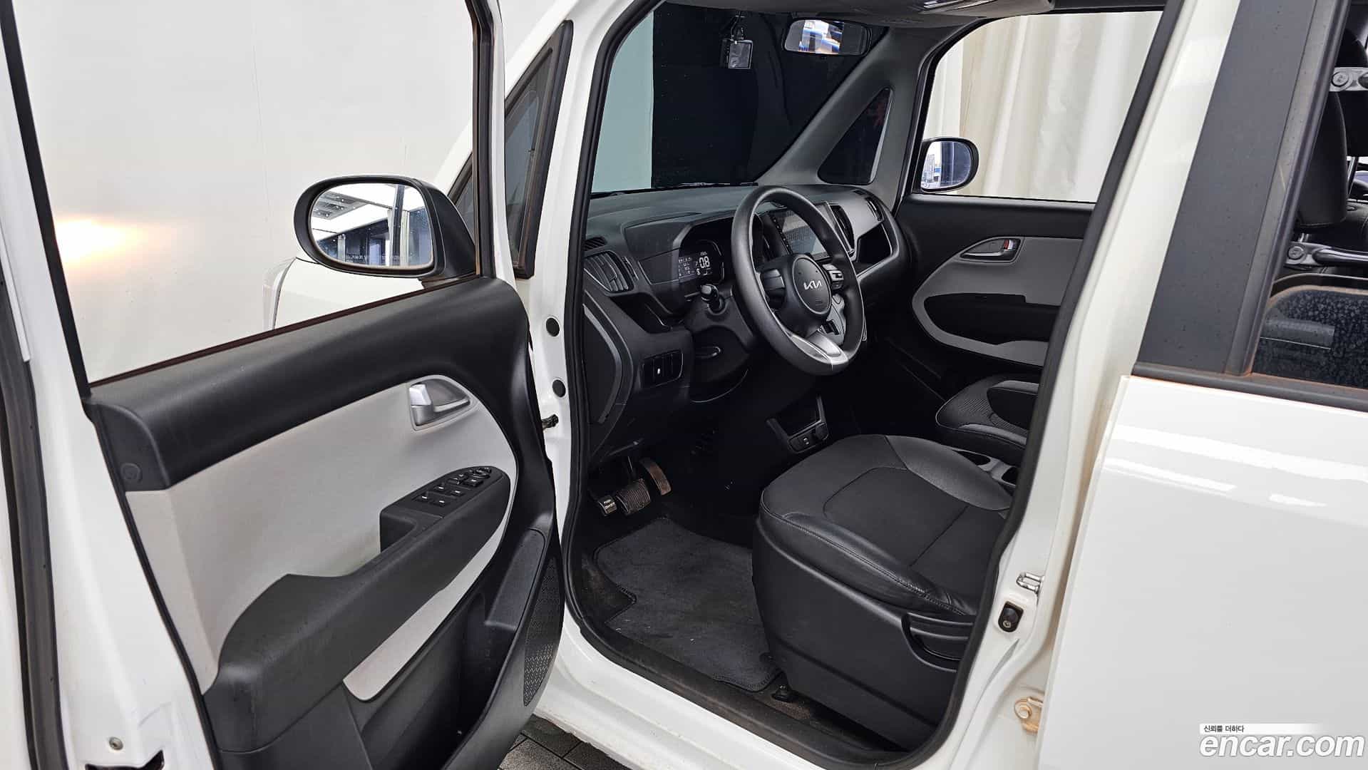 RAY Kia 2022.11-INNER-010