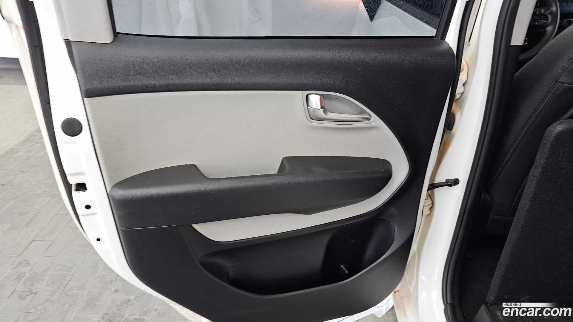 RAY Kia 2022.11-INNER-035