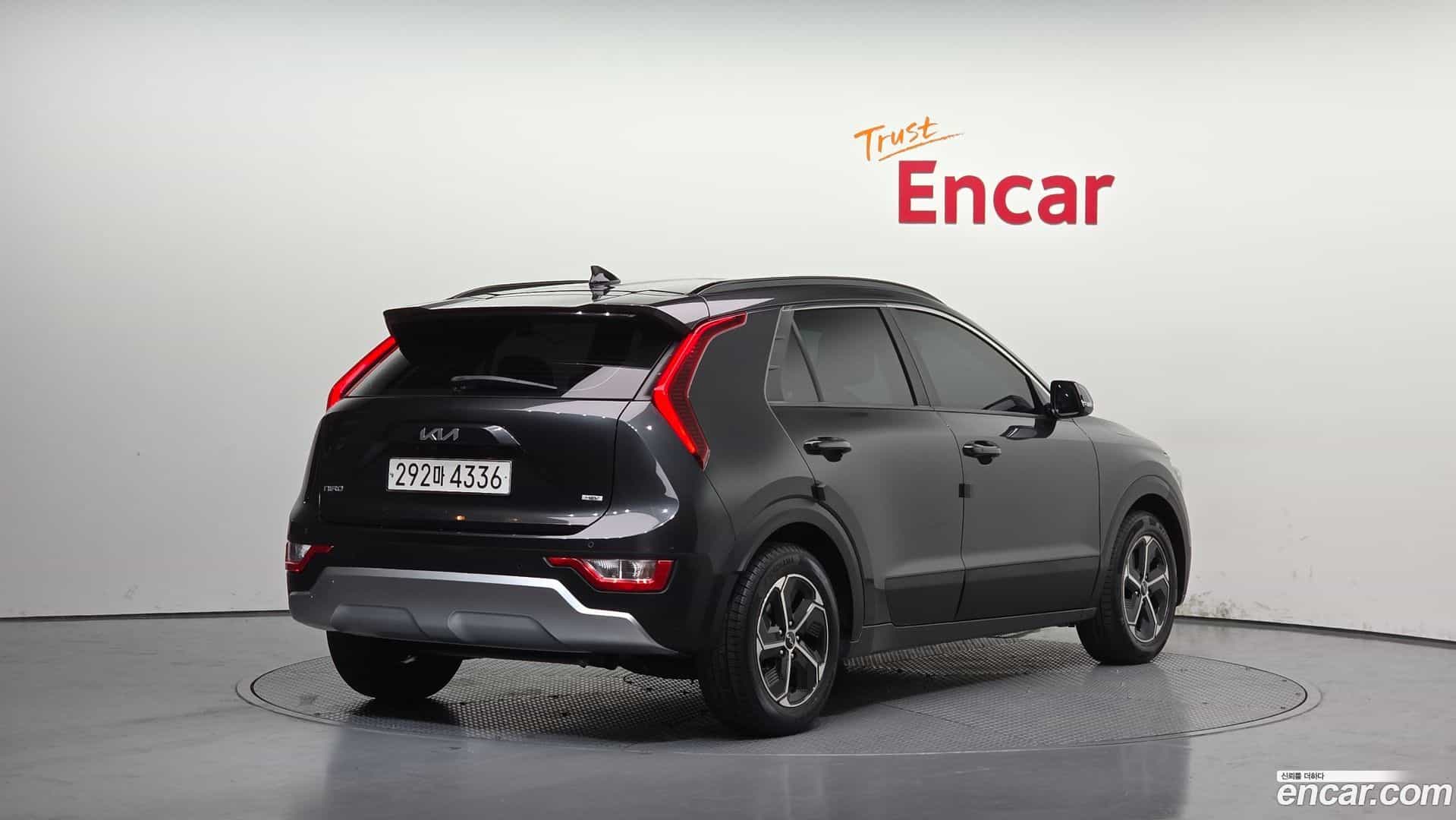 Niro Kia 2022.2-OUTER-002