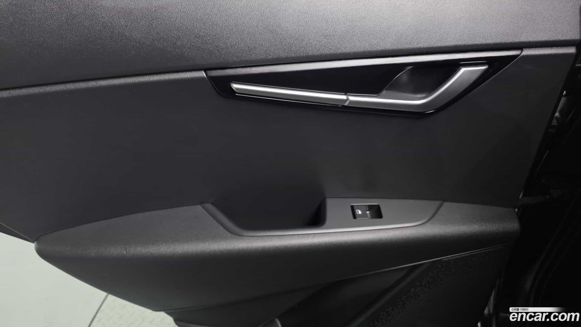 Niro Kia 2022.2-INNER-035