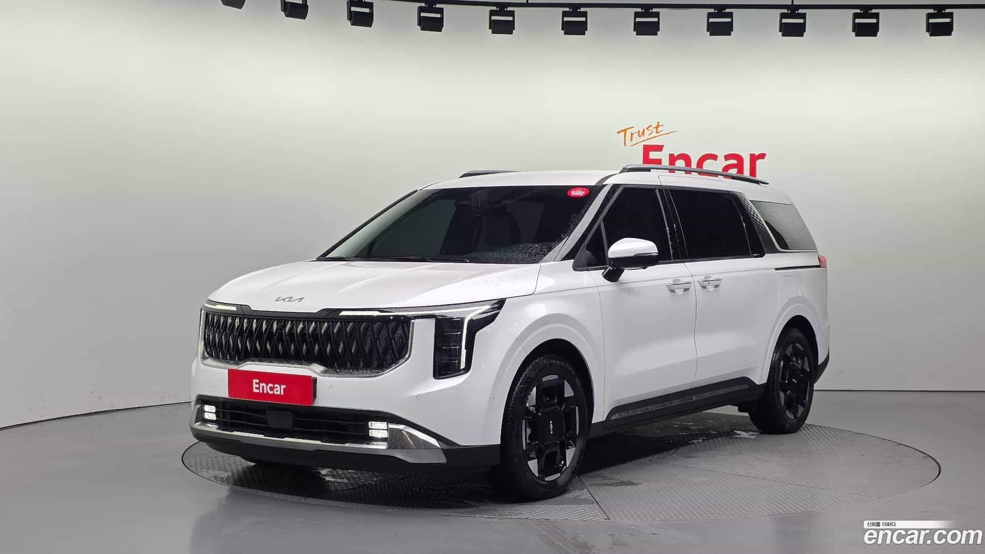 Canival Kia 2025.4-OUTER-001