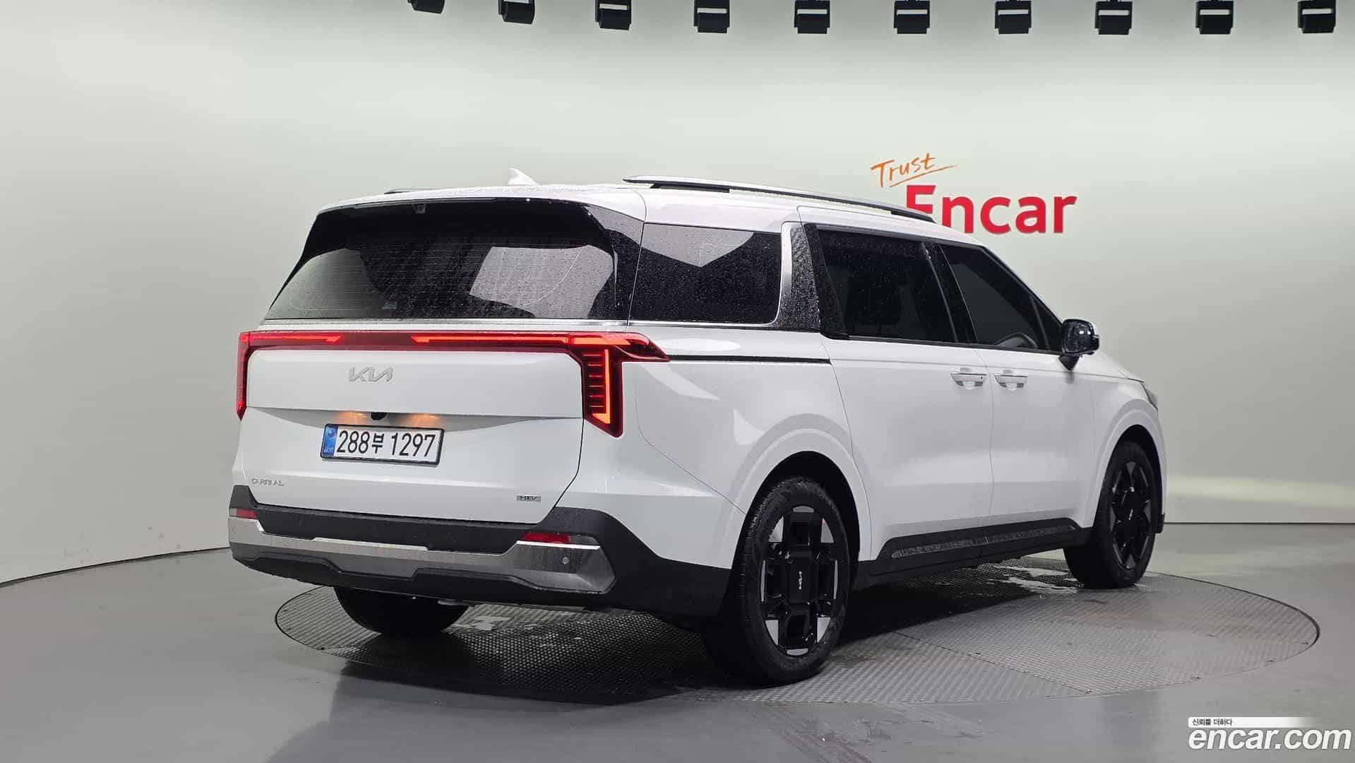 Canival Kia 2025.4-OUTER-002