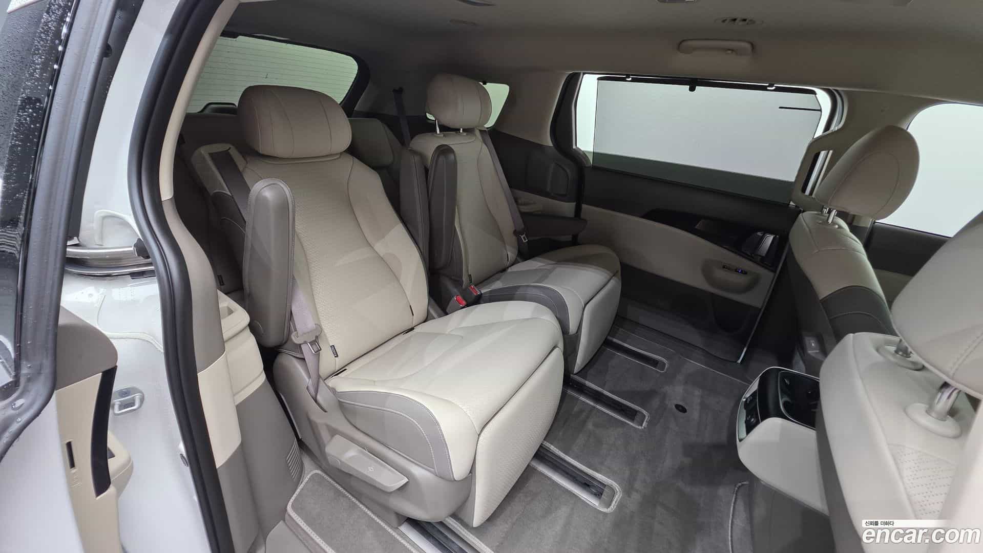 Canival Kia 2025.4-OPTION-022
