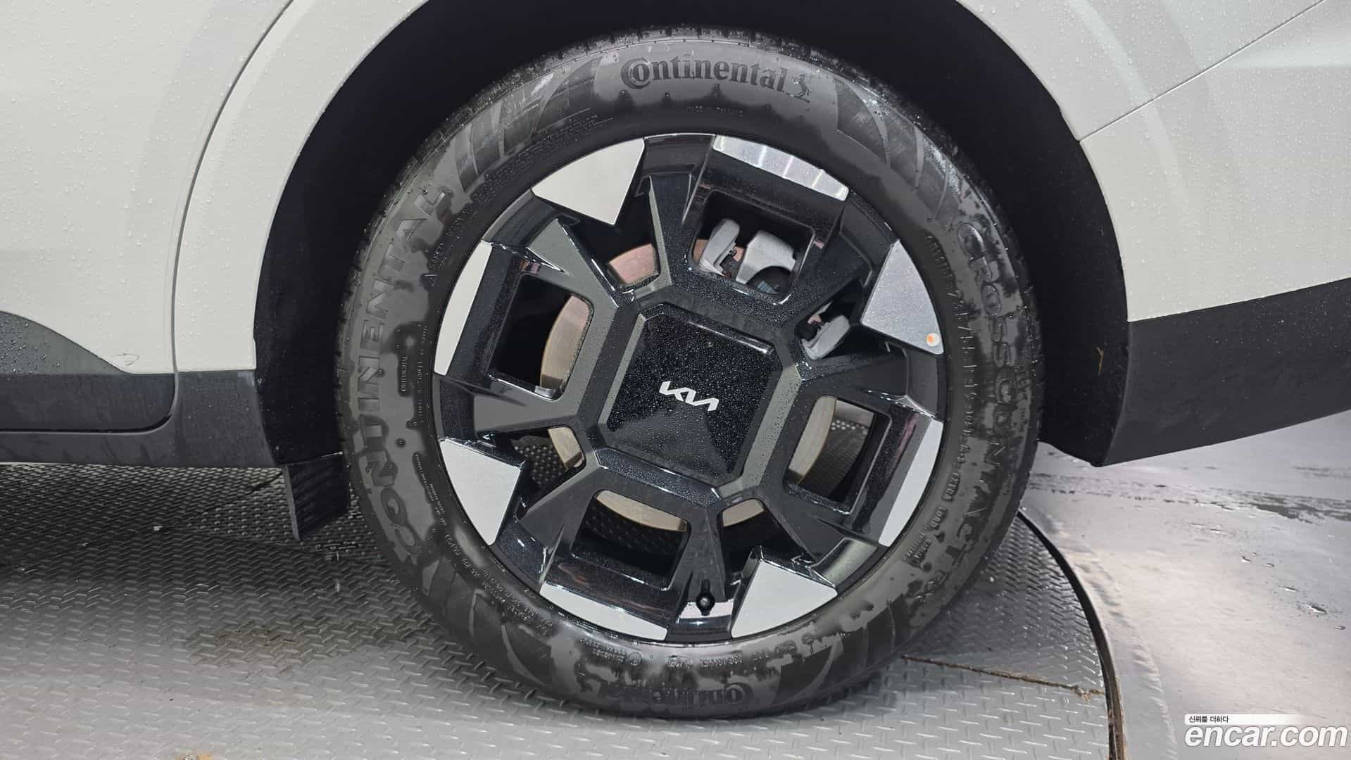 Canival Kia 2025.4-OUTER-031