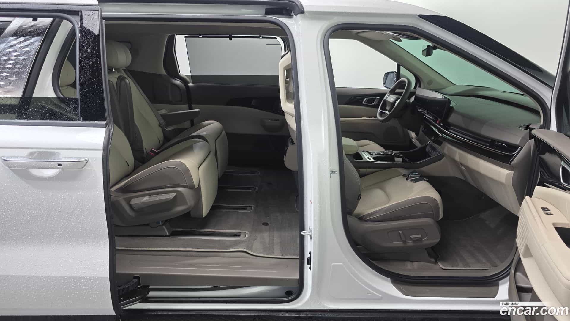 Canival Kia 2025.4-OPTION-048