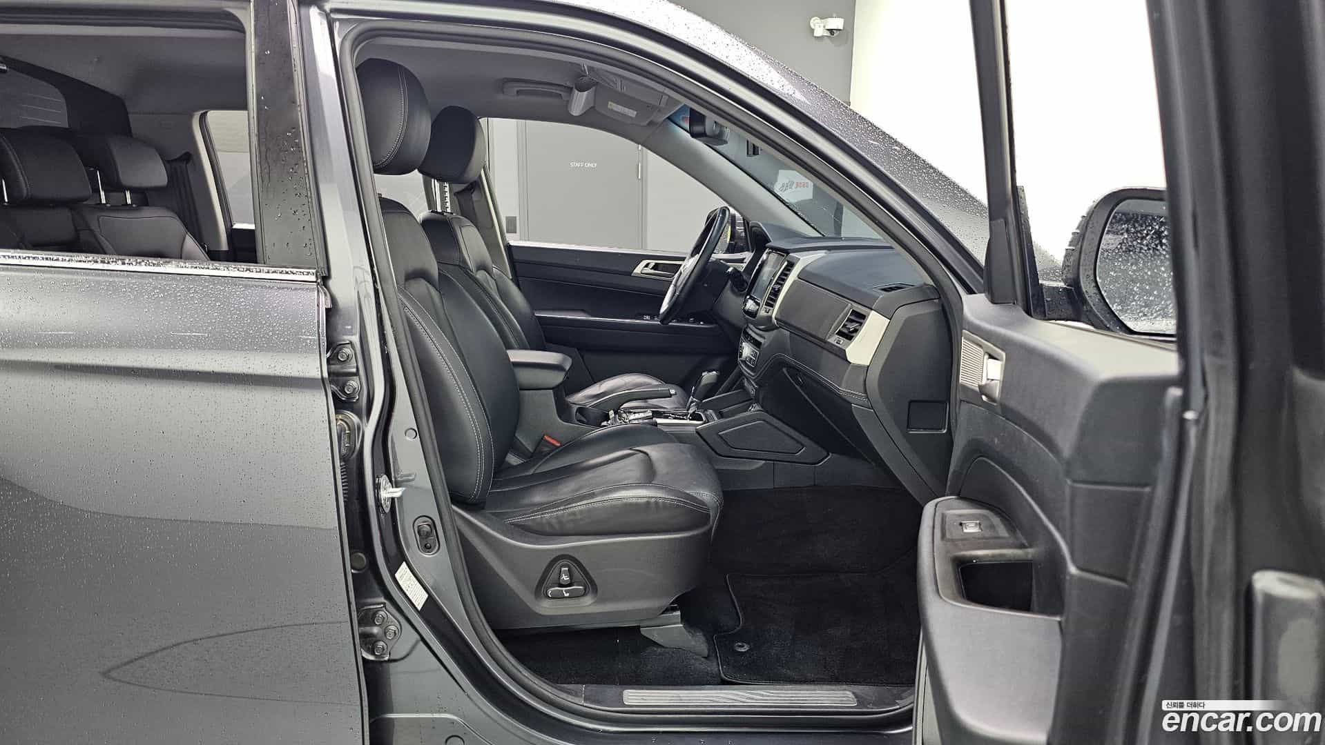 Rexton KG Mobility 2018.5-OPTION-016