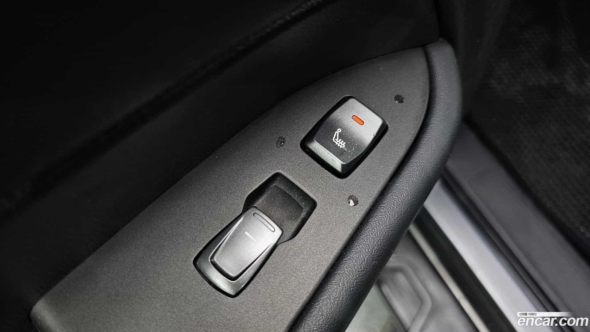 Rexton KG Mobility 2018.5-OPTION-023