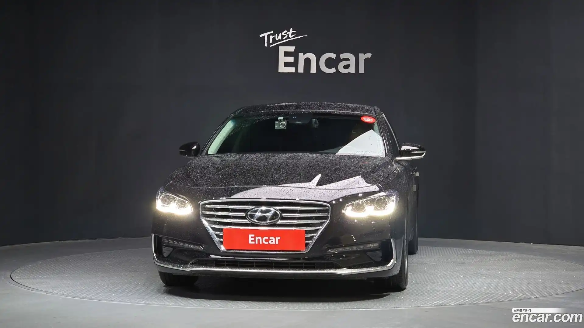 Grandeur Hyundai 2019.0-OUTER-003