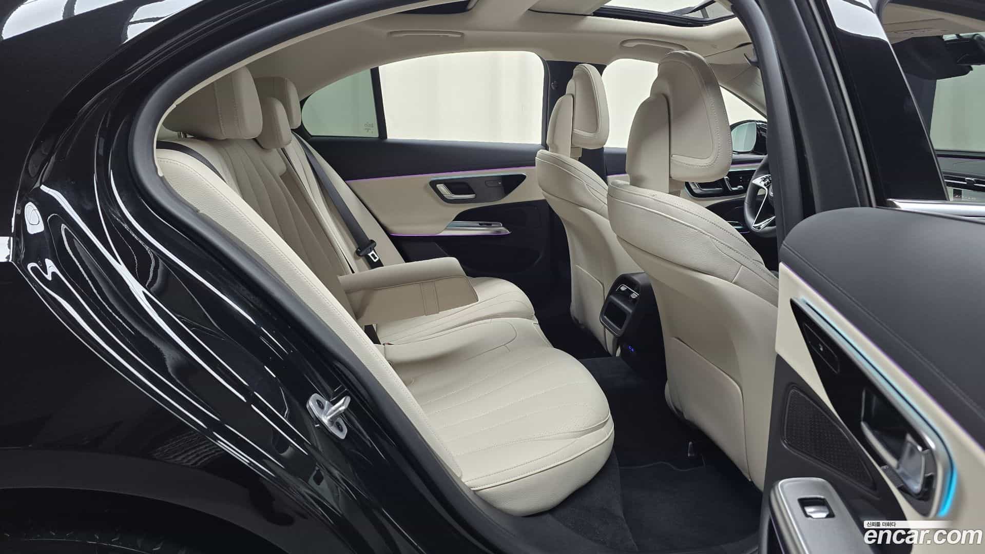 E-Class Mercedes-Benz 2025.5-OPTION-015
