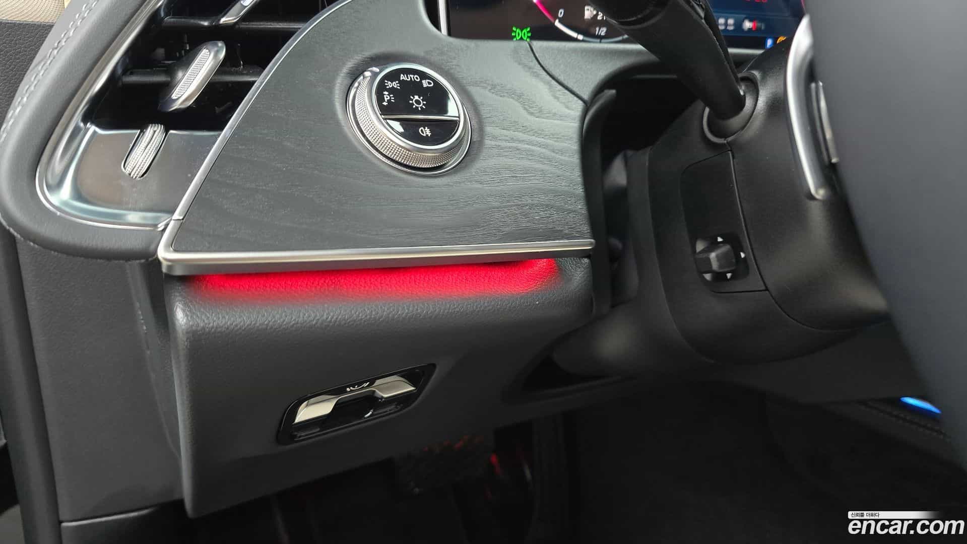 E-Class Mercedes-Benz 2025.5-OPTION-024