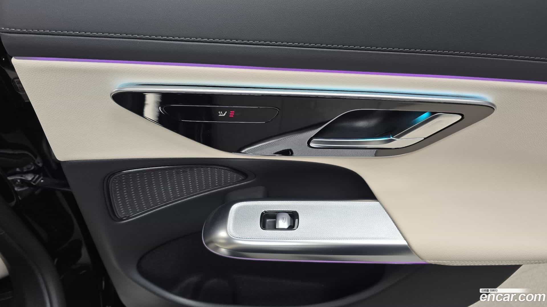 E-Class Mercedes-Benz 2025.5-OPTION-041