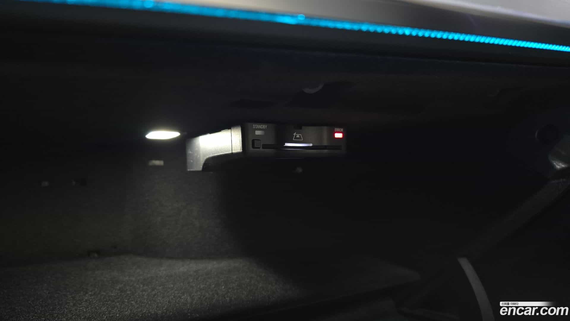 E-Class Mercedes-Benz 2025.5-OPTION-046