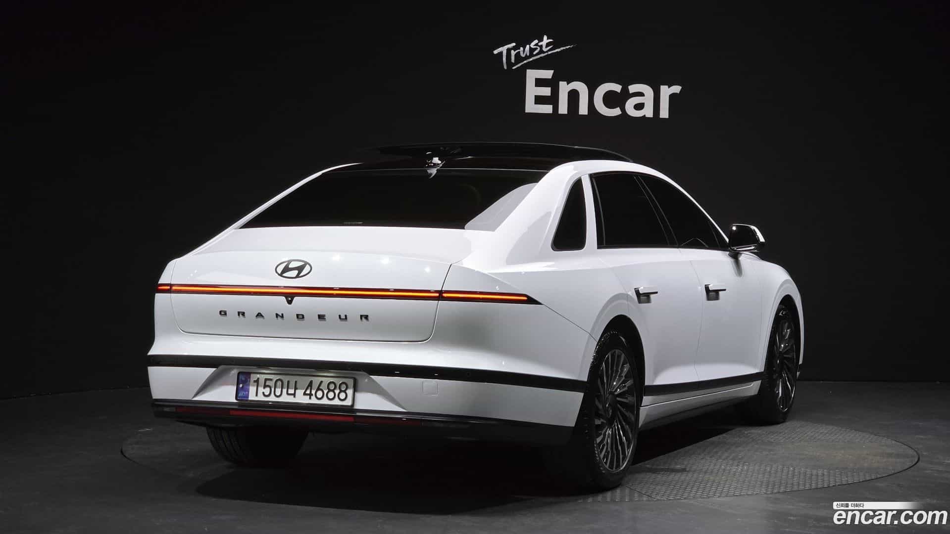 Grandeur Hyundai 2024.9-OUTER-002