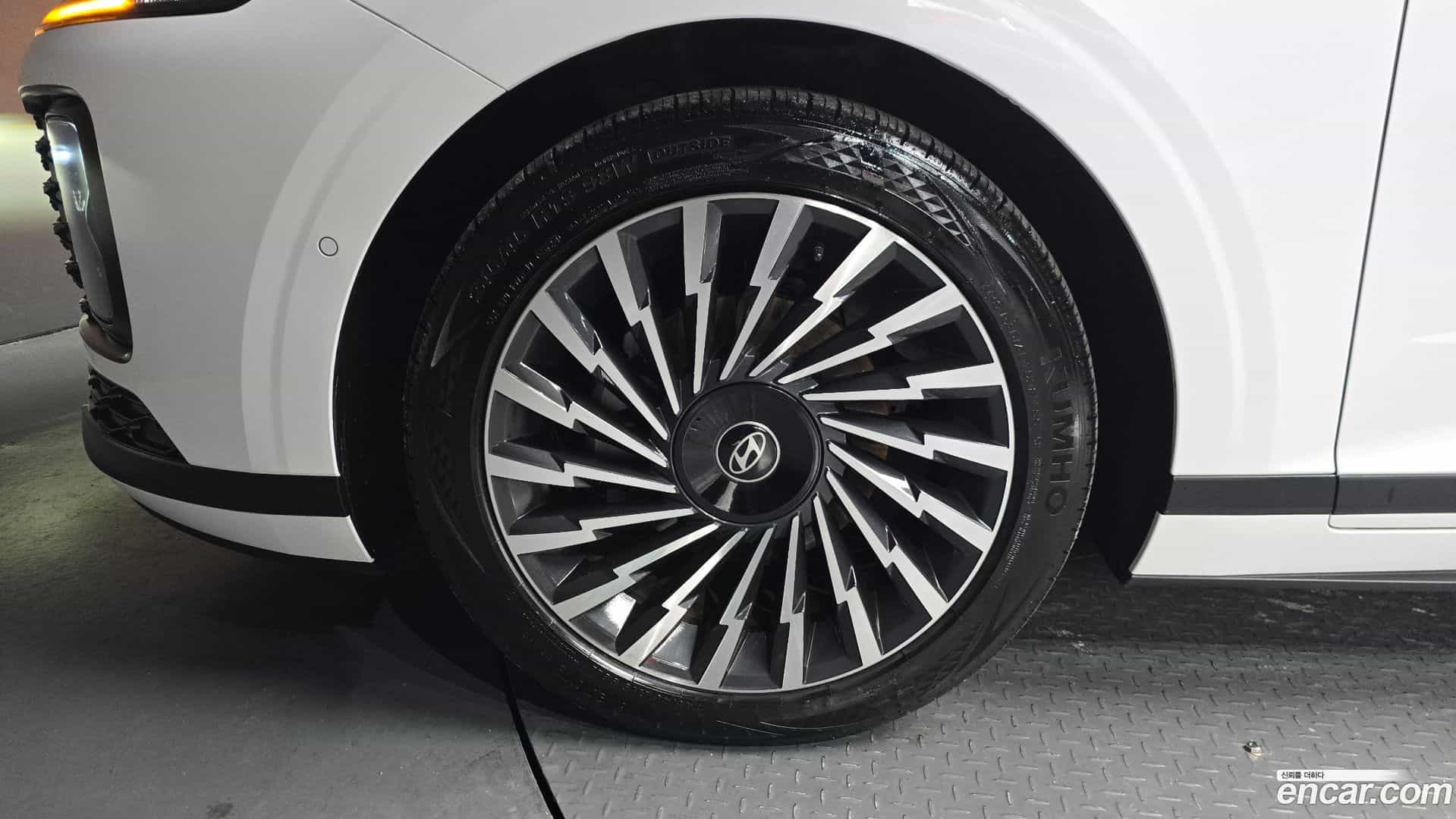 Grandeur Hyundai 2024.9-OUTER-005