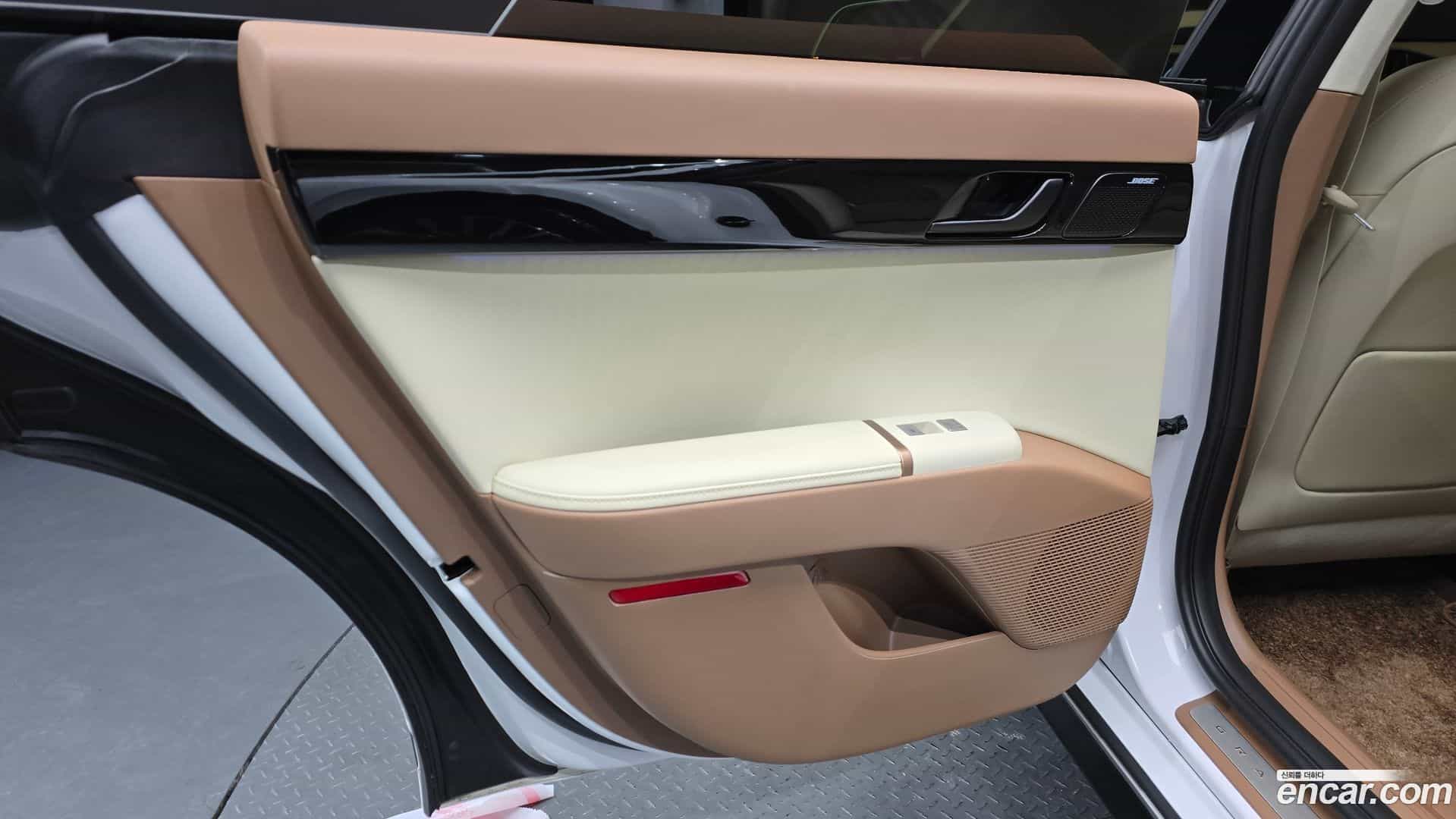 Grandeur Hyundai 2024.9-INNER-035