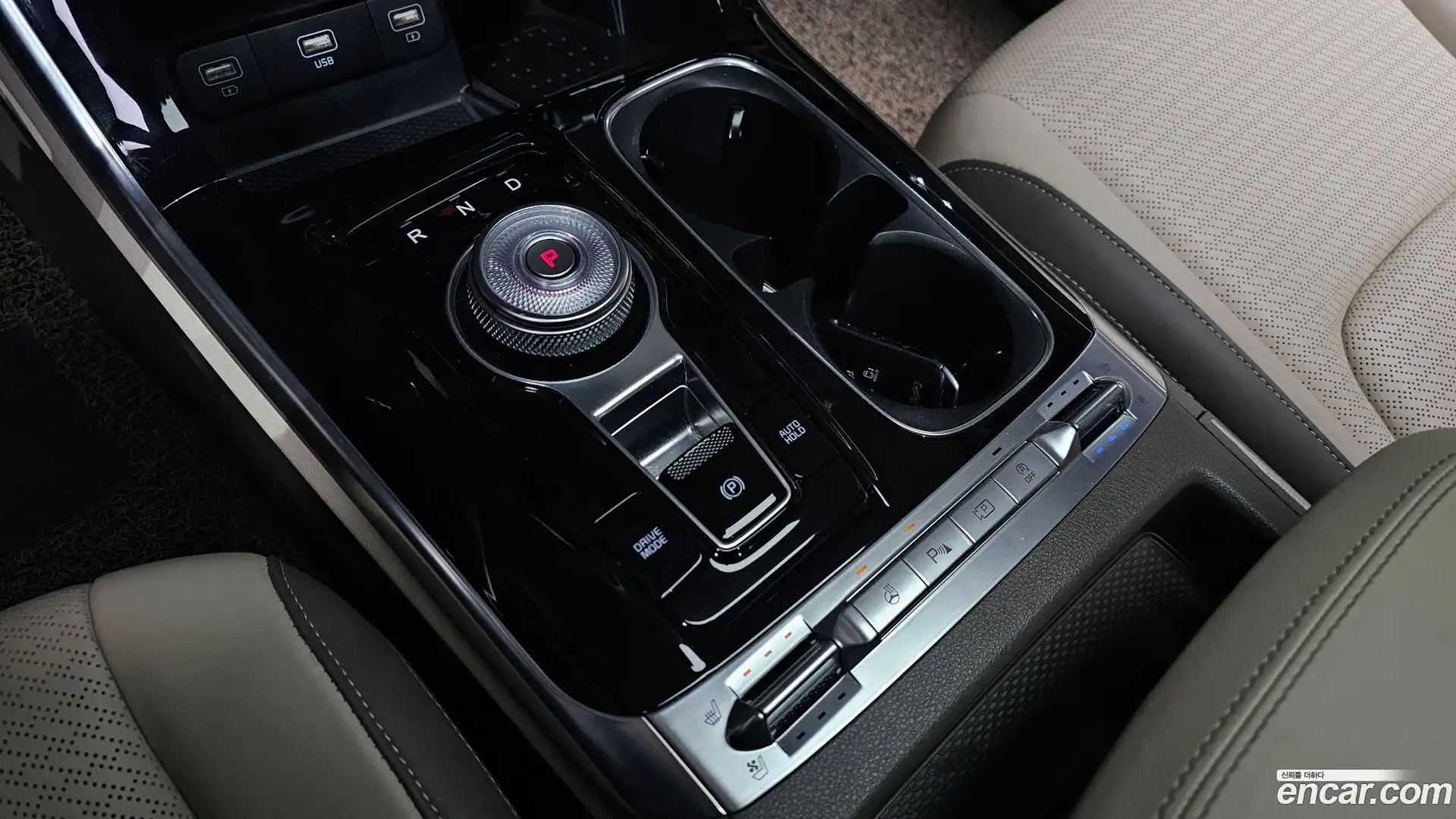 Canival Kia 2023.10-INNER-009