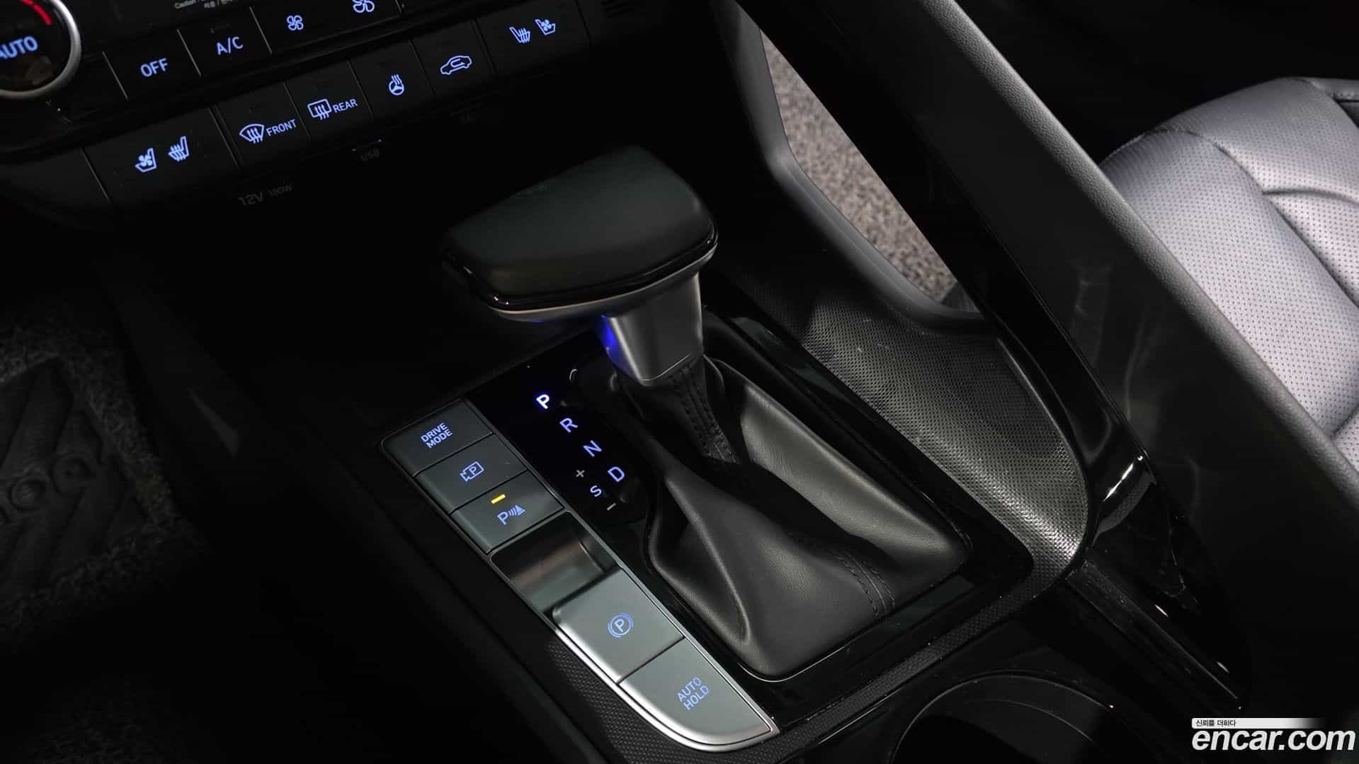 AVANTE Hyundai 2020.4-INNER-009