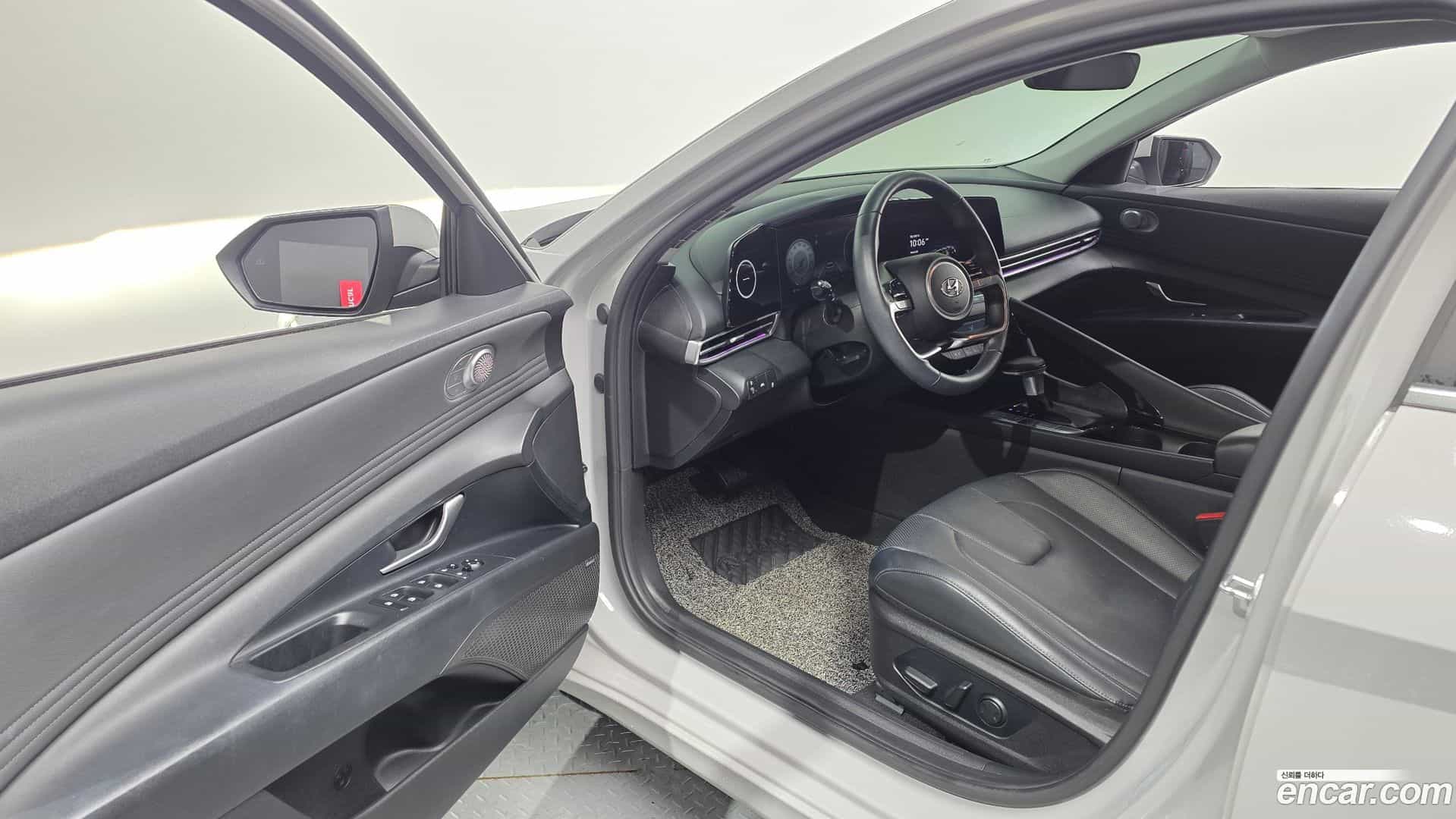 AVANTE Hyundai 2020.4-INNER-010