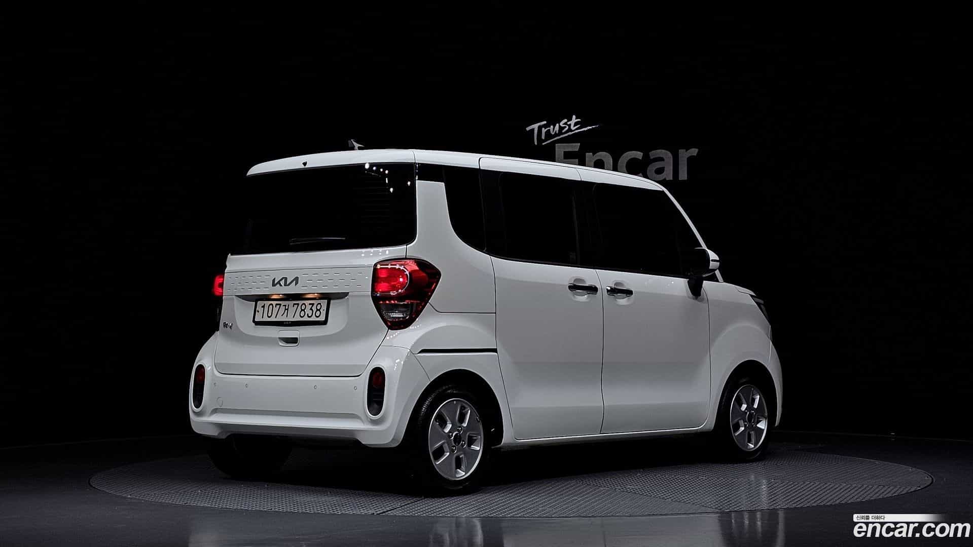RAY Kia 2022.1-OUTER-002