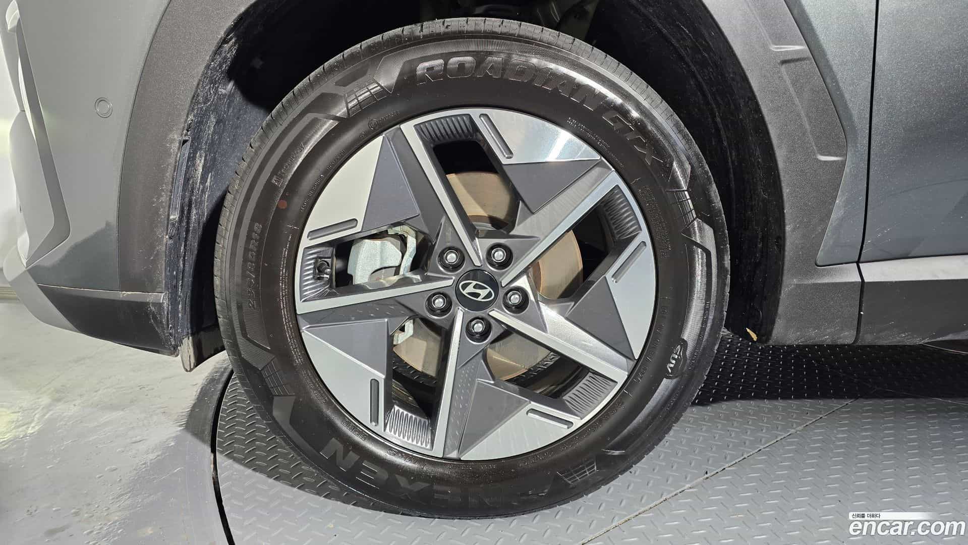 Tucson Hyundai 2024.3-OUTER-005
